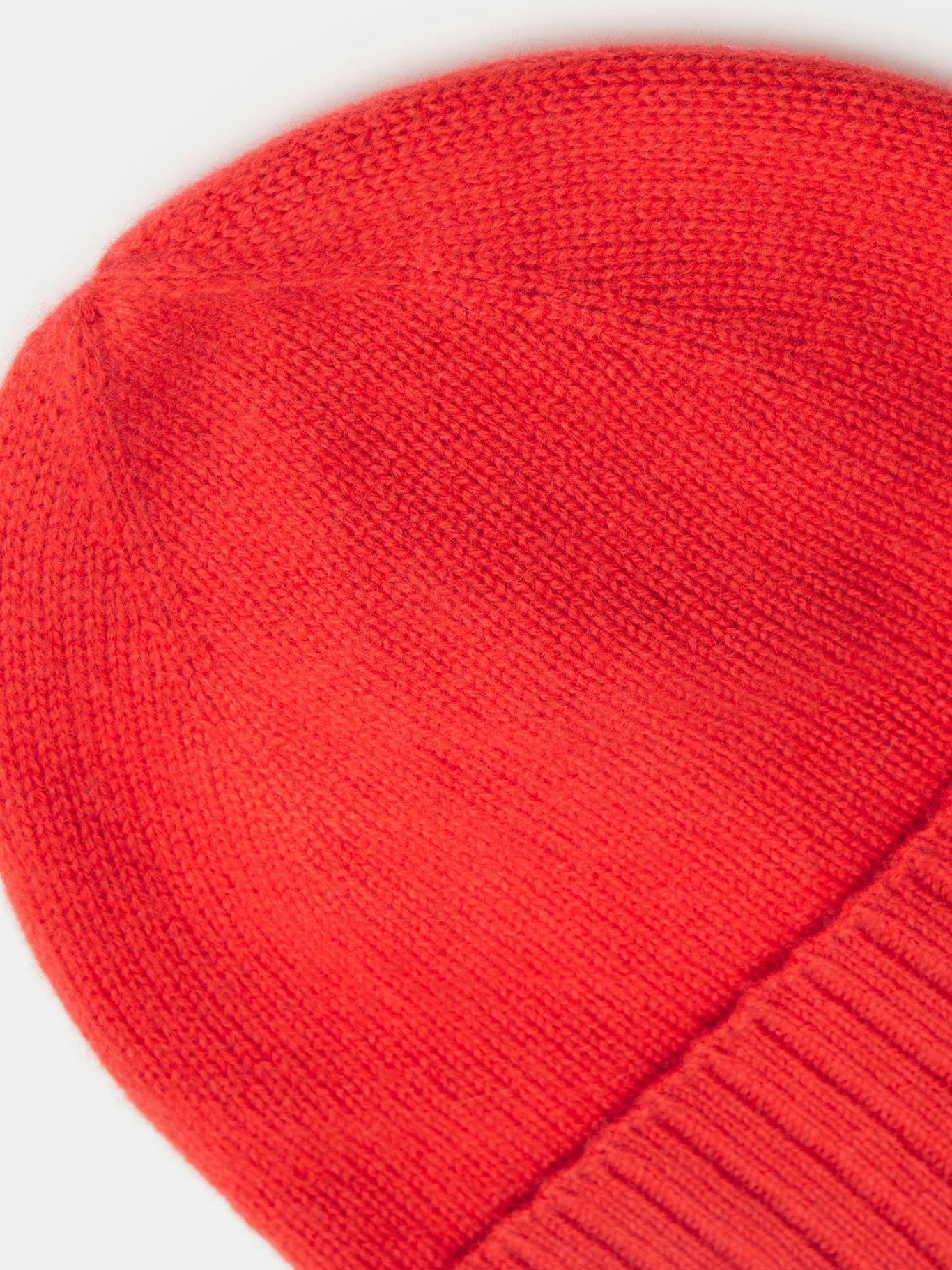 012266-1045-04 Cashmere Beanie