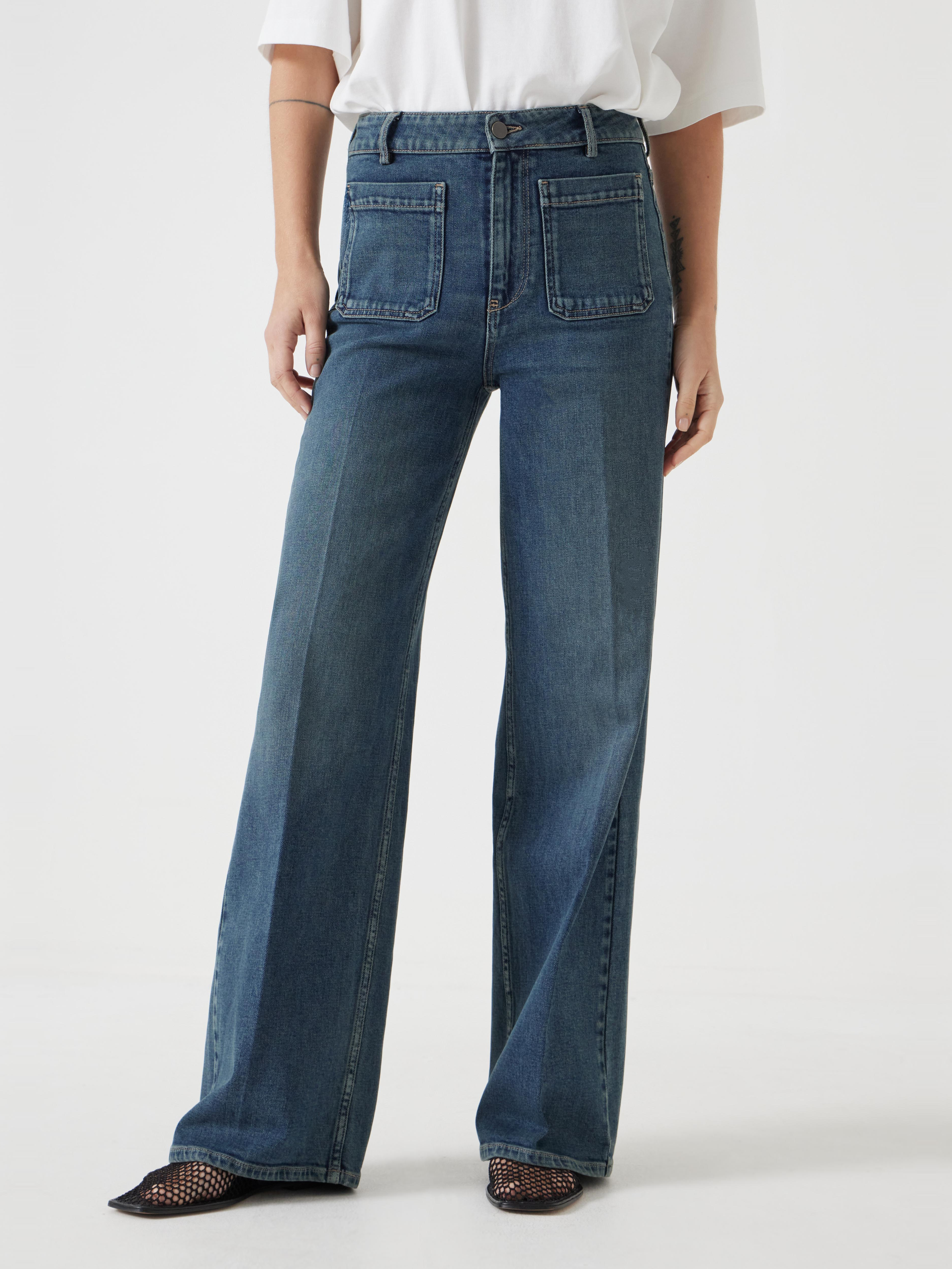 Rowan Flared Jeans
