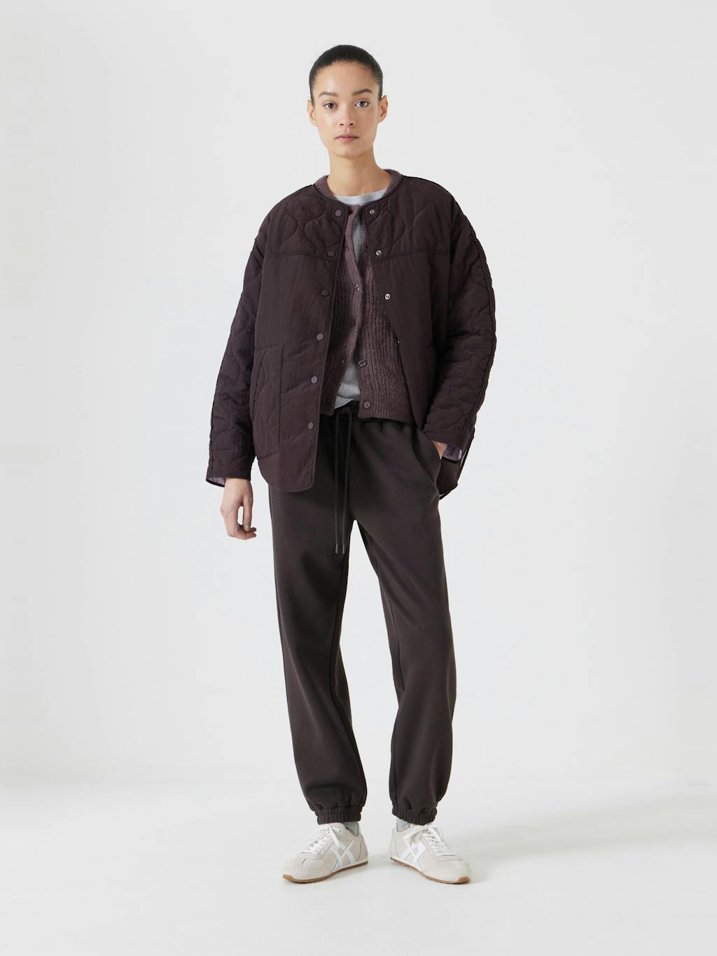 012535-1437-02 Anya Reversible Quilted Liner