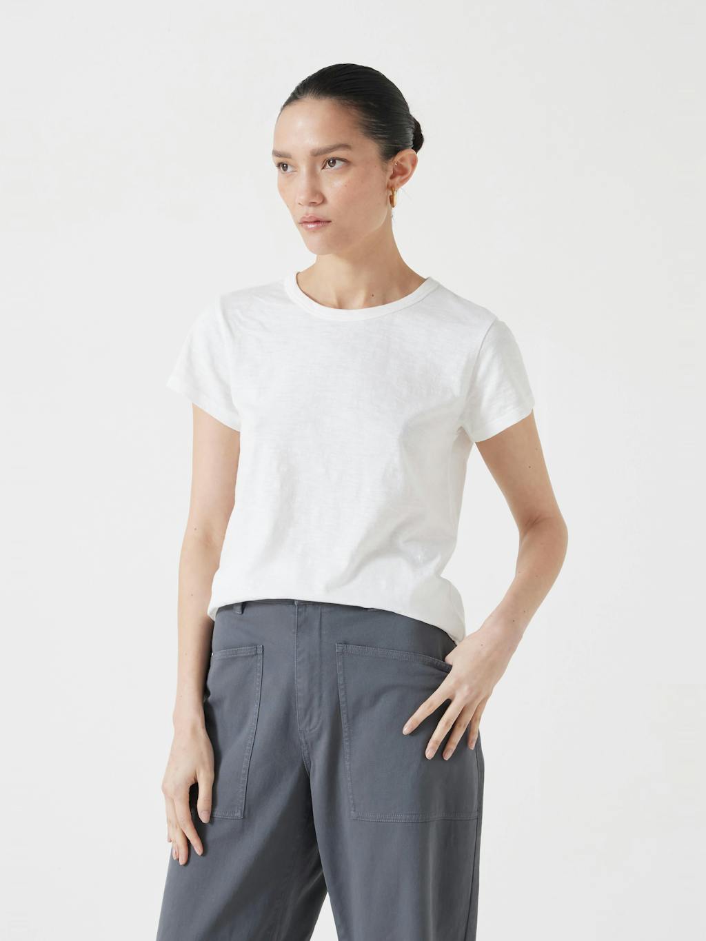 013232-2807-01 Slim Fit Cotton Crew T-Shirt