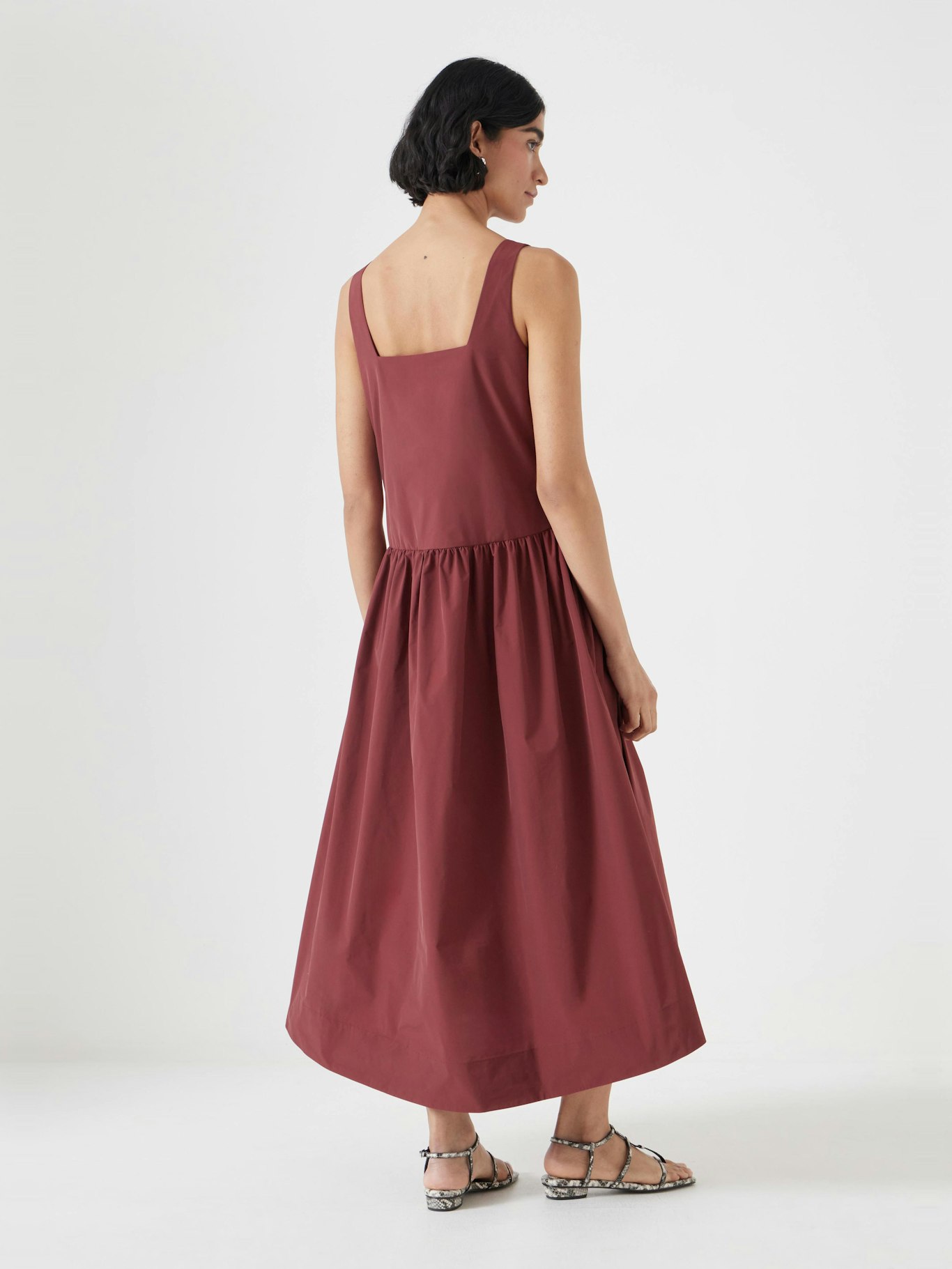 013525-1320-03 Romi Technical Sleeveless Midi Ballerina Dress