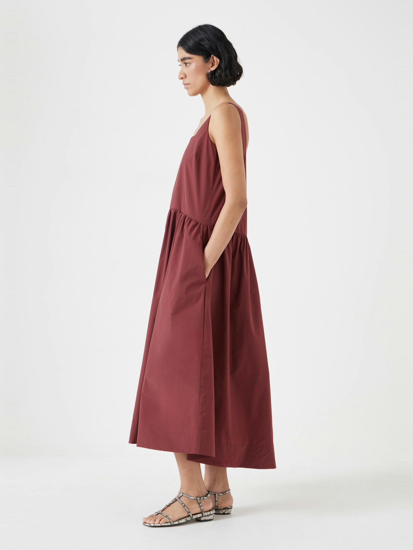 013525-1320-04 Romi Technical Sleeveless Midi Ballerina Dress