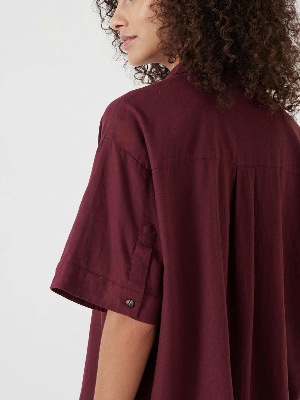 013527-1179-04 Lana Linen Blend Shirt