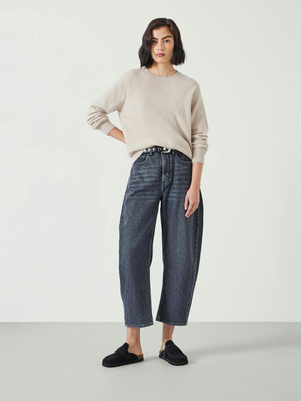 011983-4670-02 Ivy Fine Merino Crew Jumper