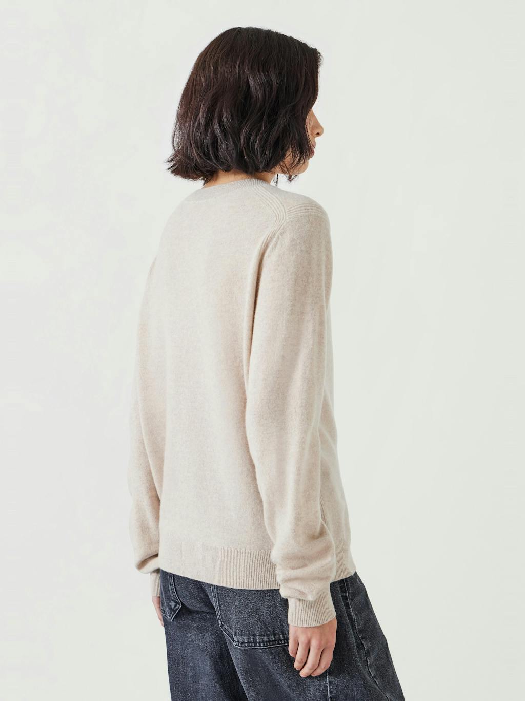 011983-4670-03 Ivy Fine Merino Crew Jumper