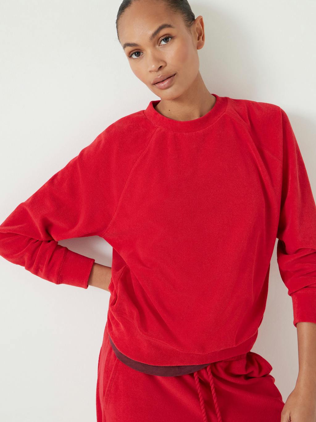 013589-1161-04 Towelling Raglan Sweatshirt