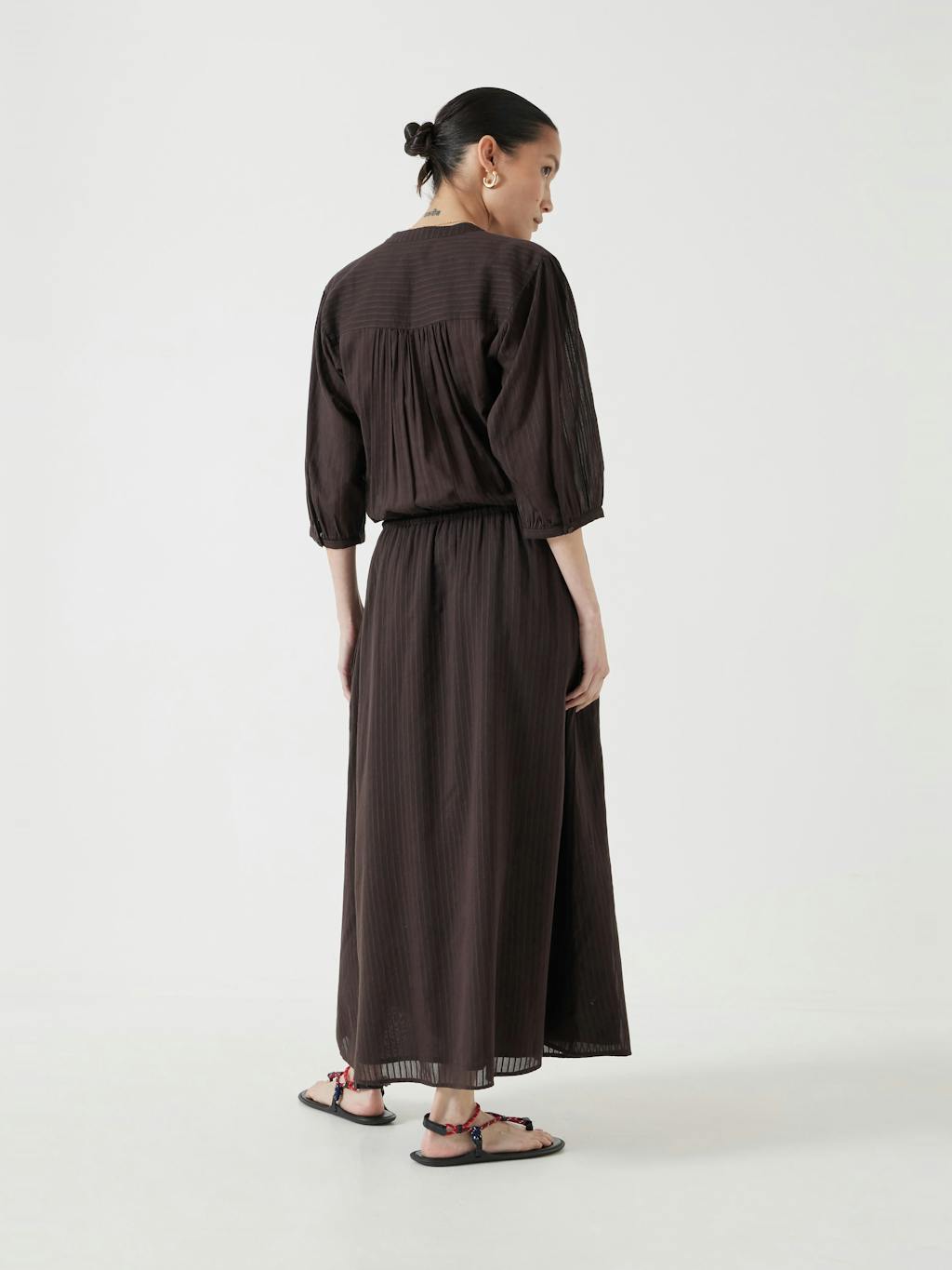 013548-0450-04 Lhea Midi Dress