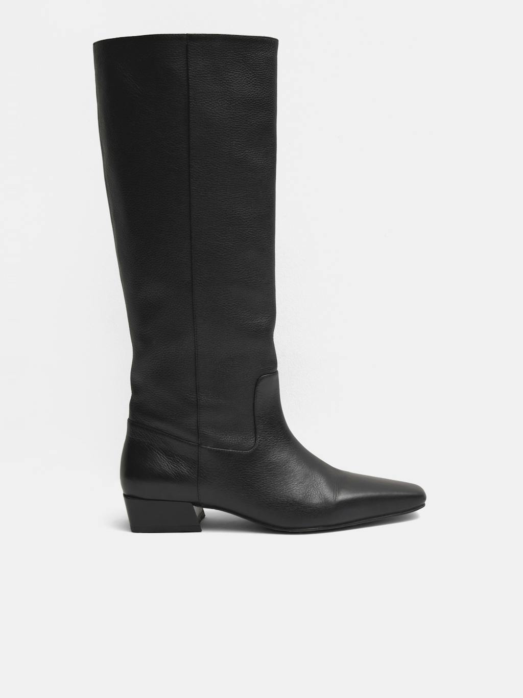 012651-0456-07 Square Toe Knee High Boots