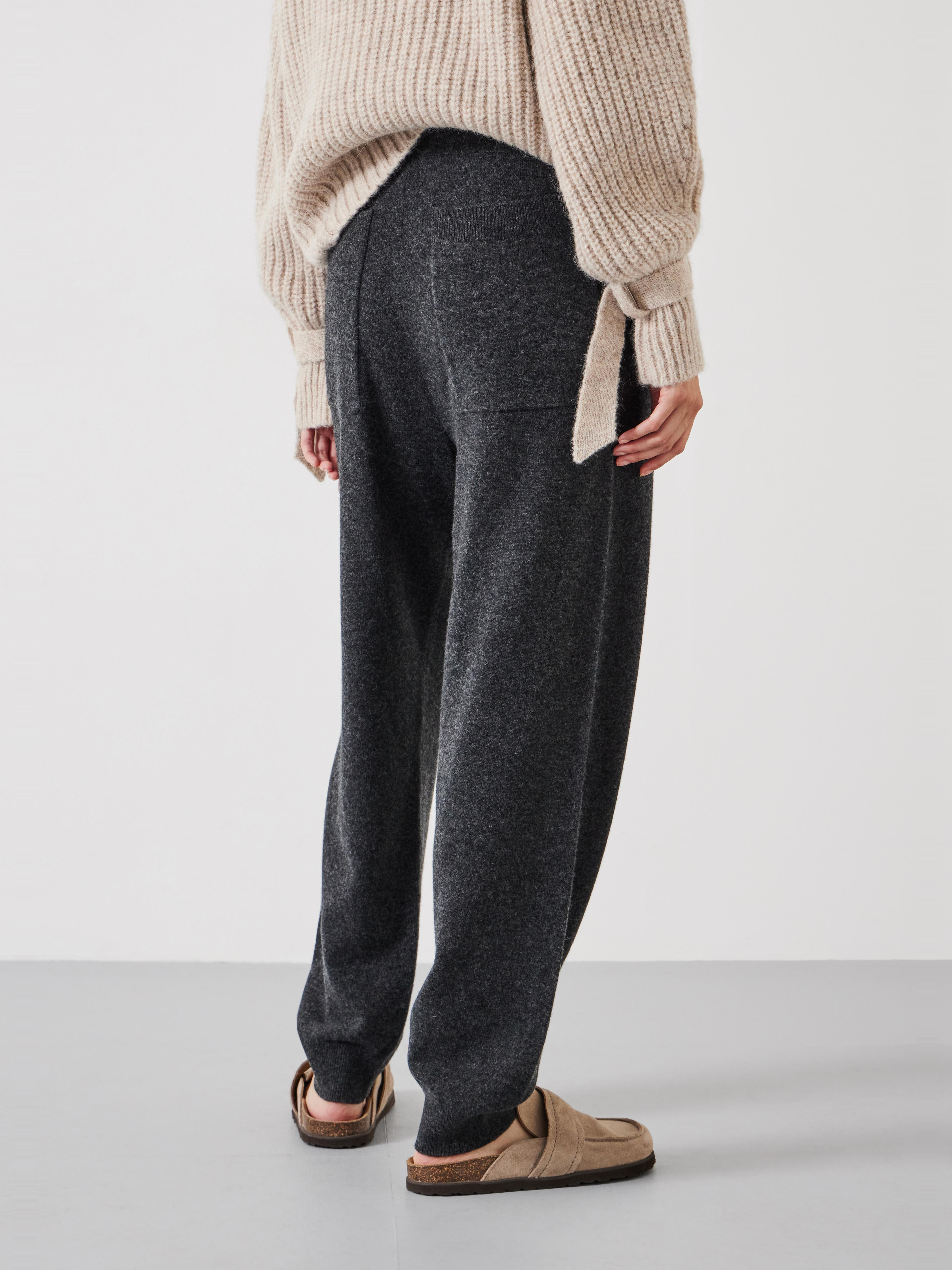 Daisy Merino Wool Jogger
