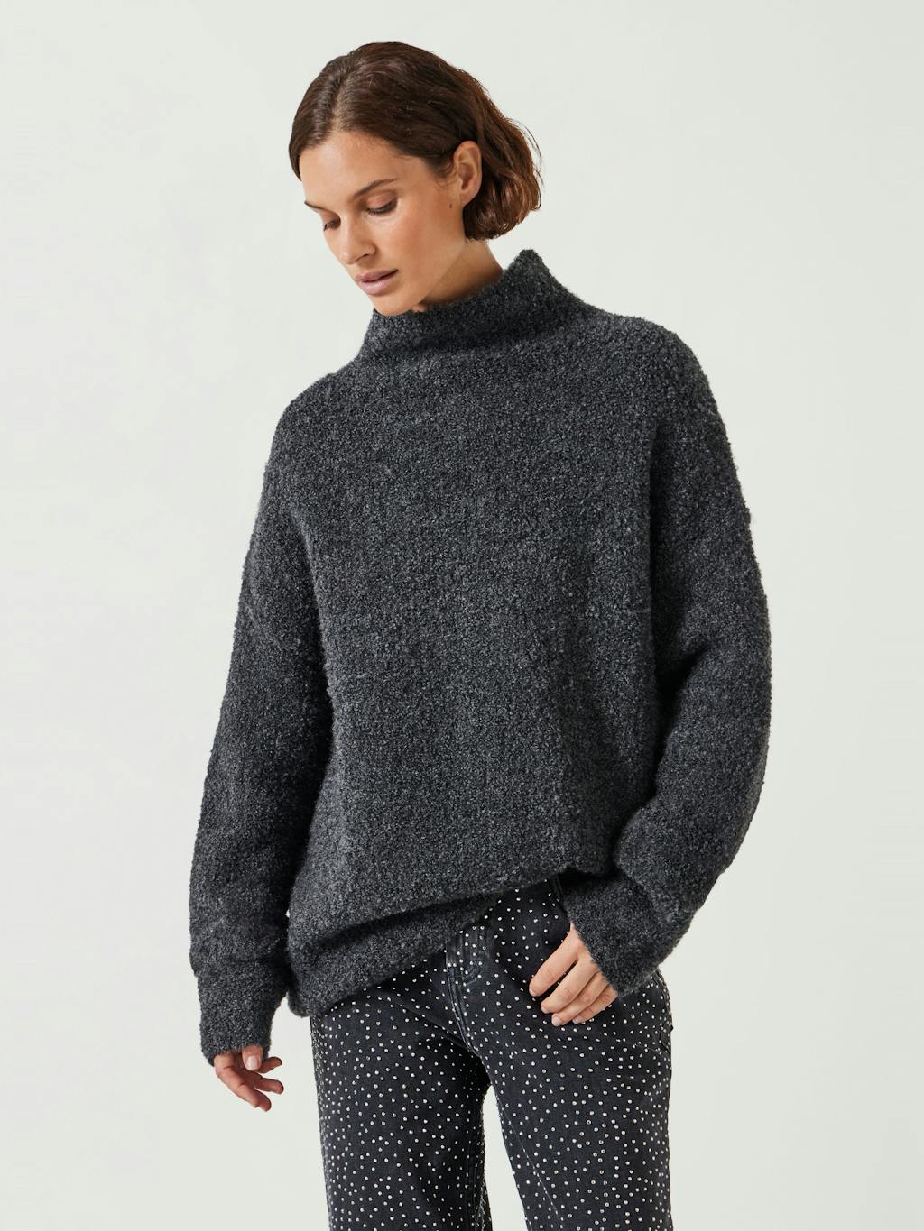 012042-2806-01 Bailey Boucle Funnel Jumper