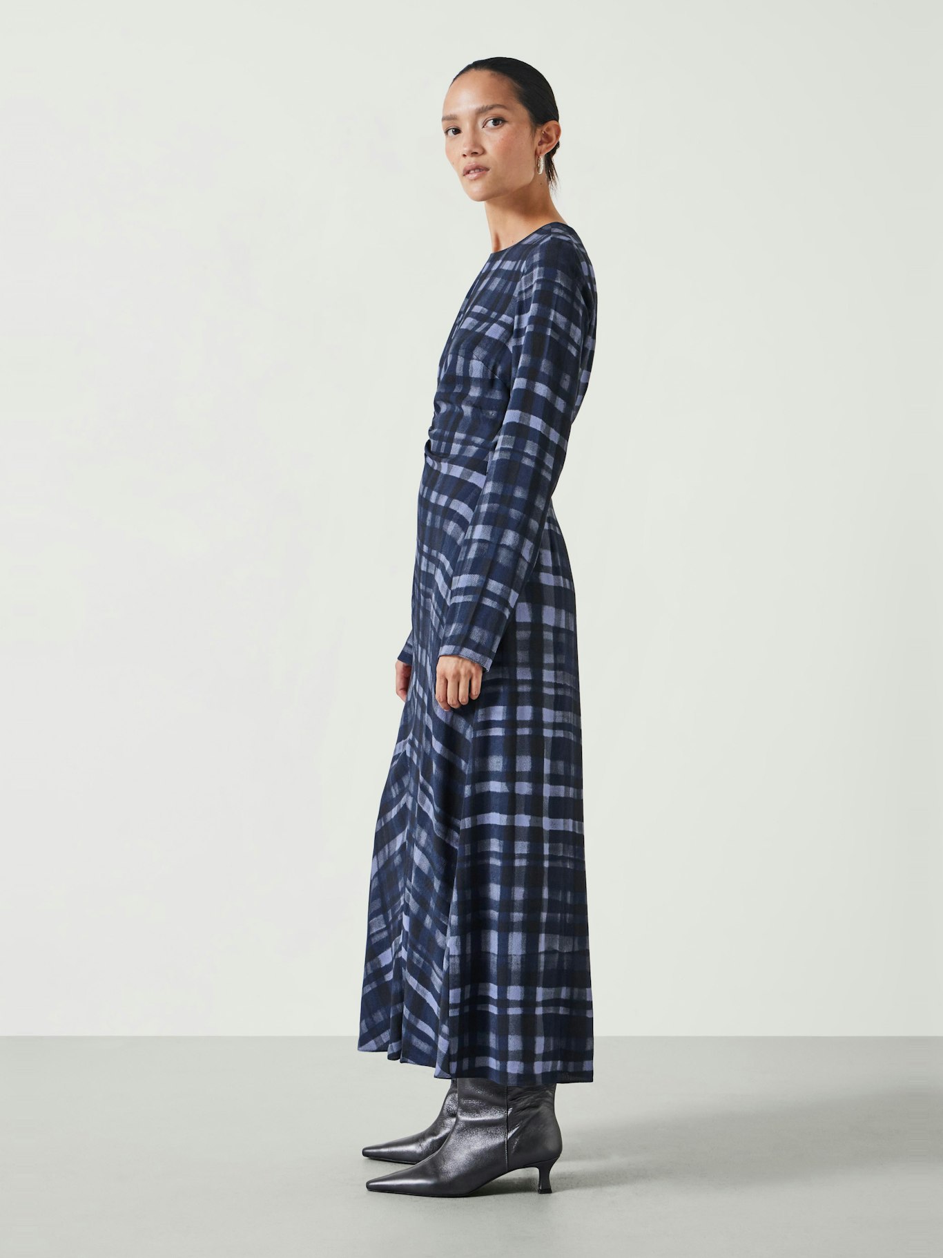 012206-4624-04 Myrah Midi Dress