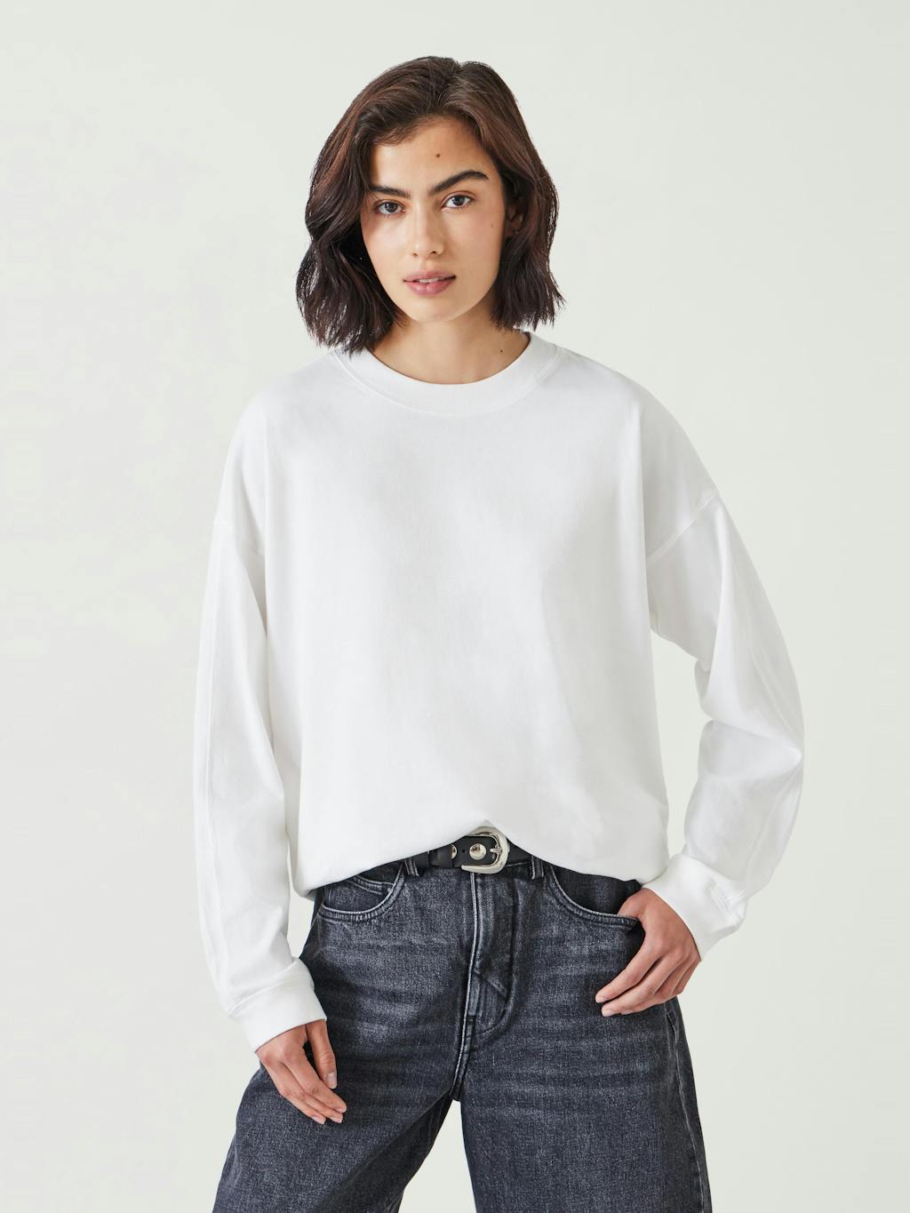 011847-0001-01 Flo Oversized Long Sleeve T Shirt