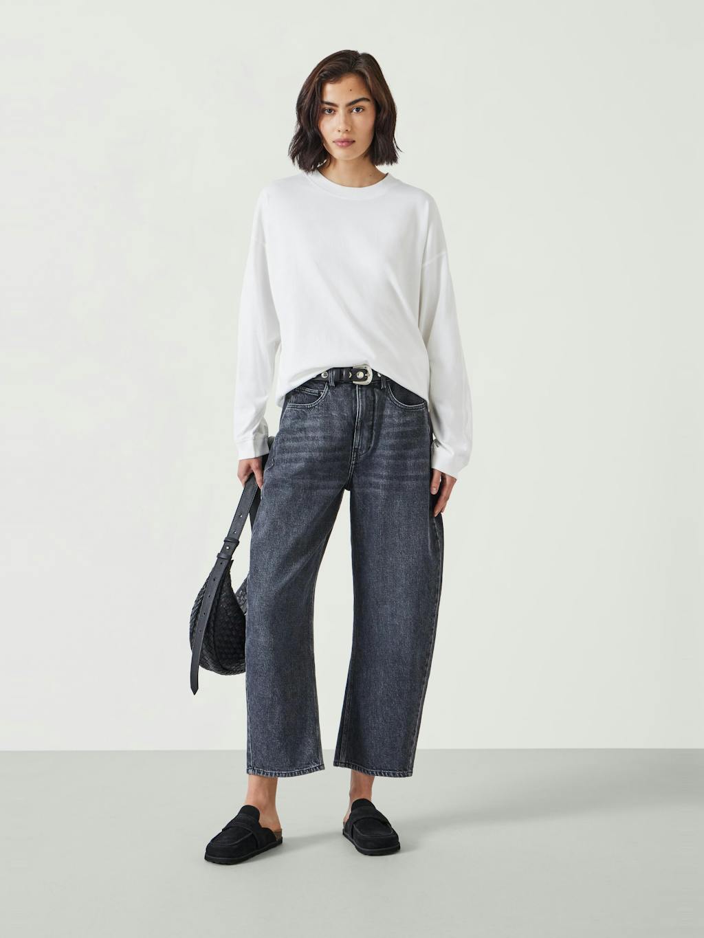 011847-0001-02 Flo Oversized Long Sleeve T Shirt