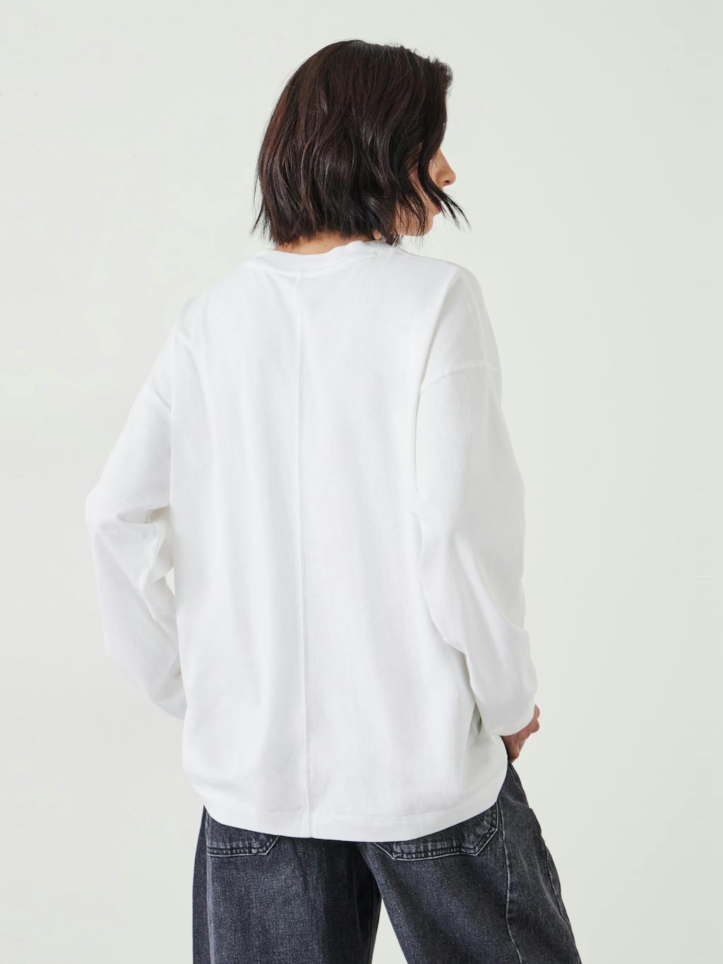 011847-0001-03 Flo Oversized Long Sleeve T Shirt