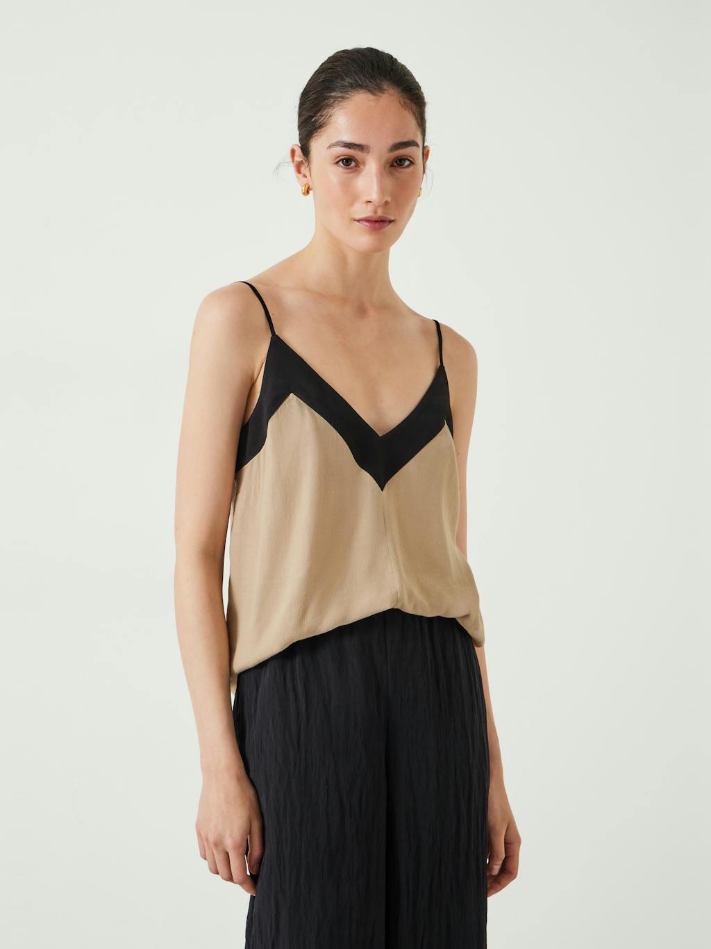 011237-0315-01 Emi Contrast Cami