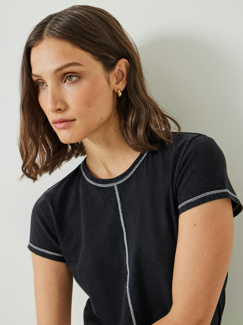 011096-0208-04 Danika Stitch Detail T-Shirt