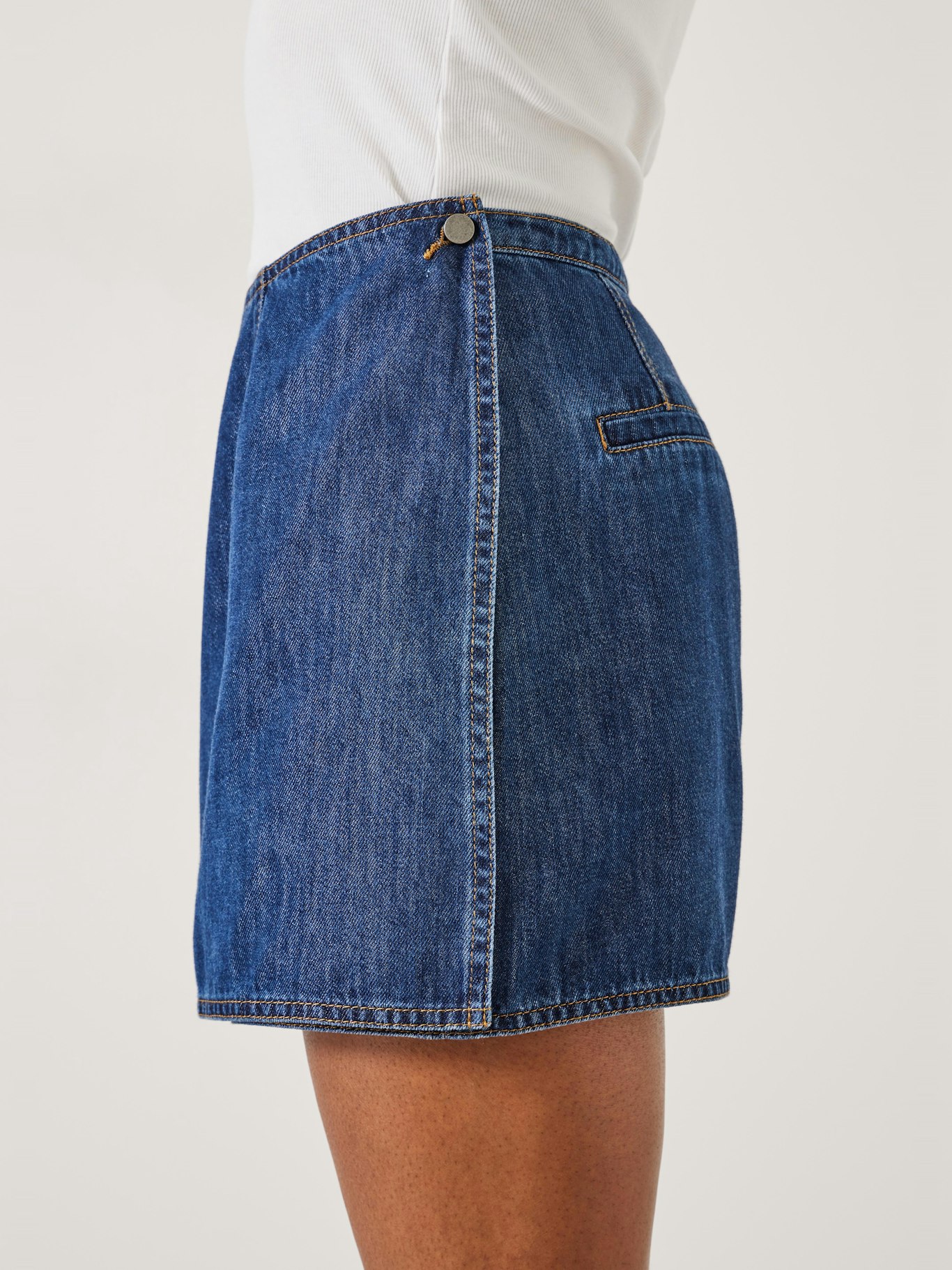 011054-2797-04 Madeline Denim Mini Skort