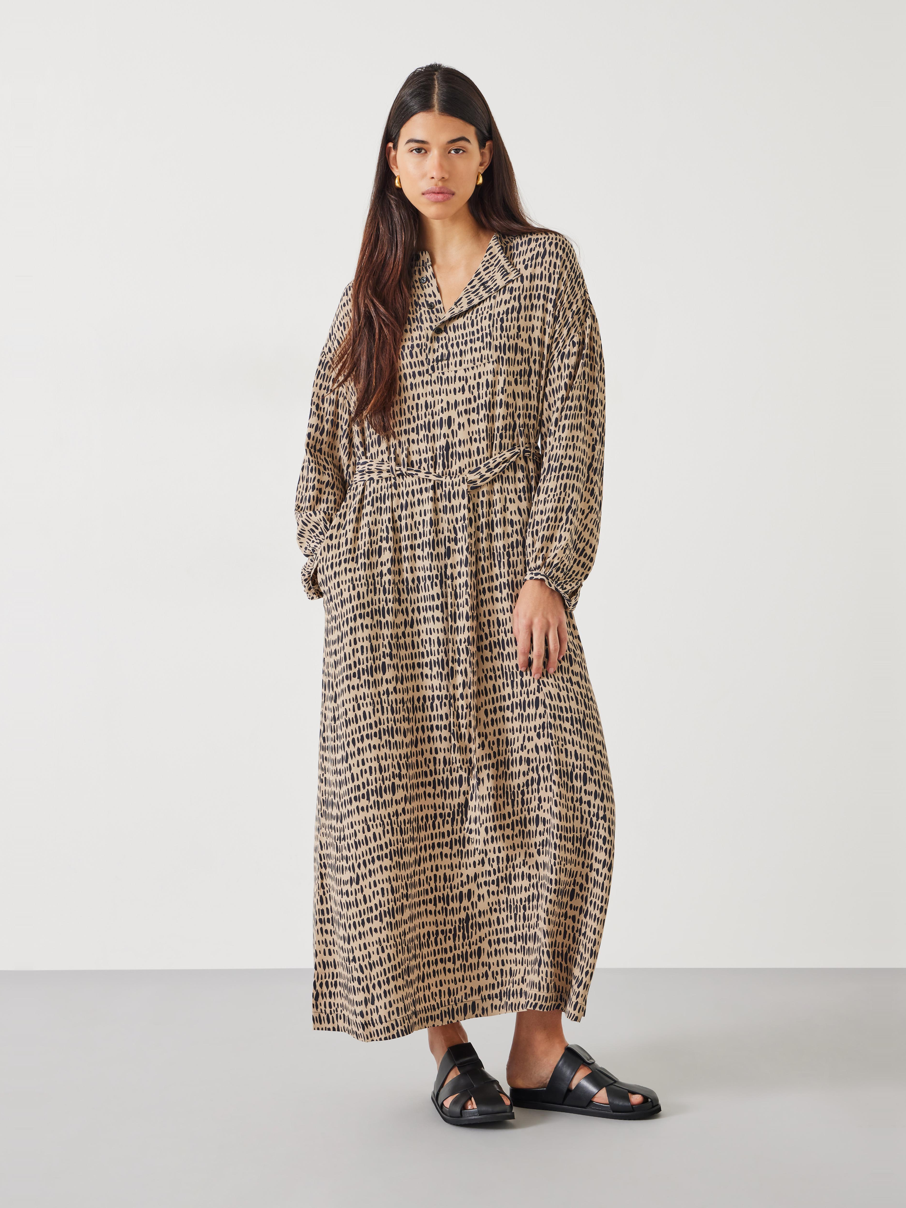 Camila Relaxed Print Midi Dress - Contrast Mark Neutral