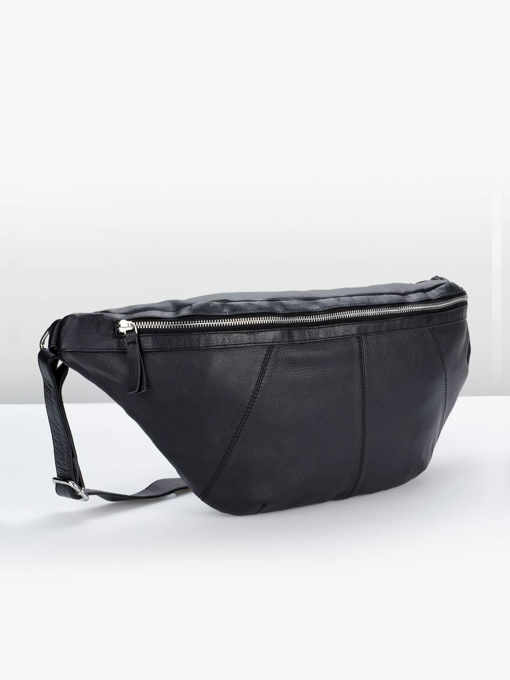 001475-2762-03 Peita Leather Bum Bag