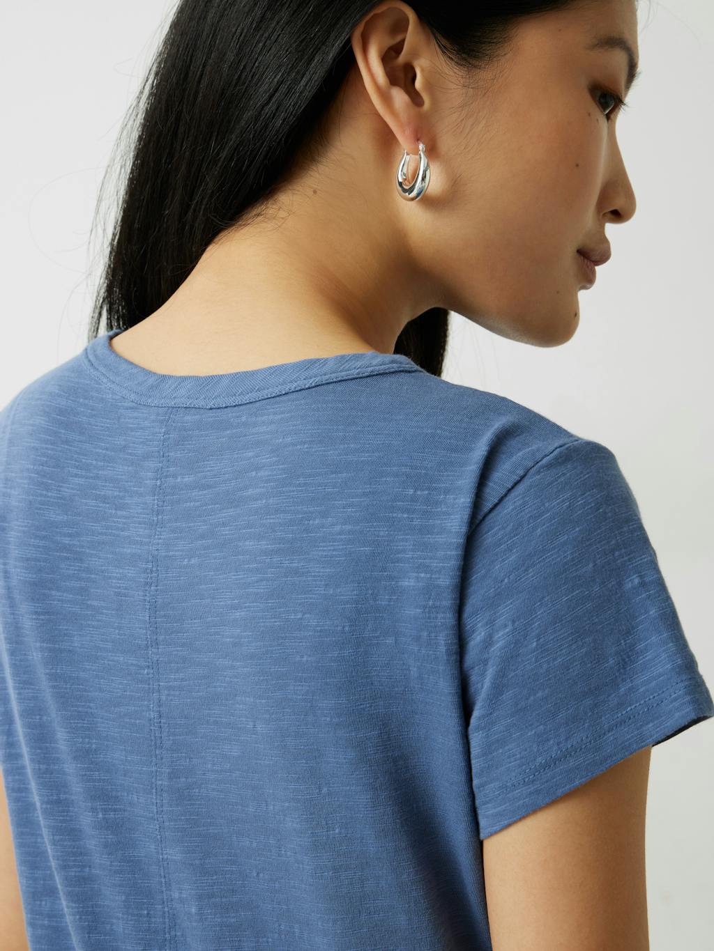 000749-1578-04 Slim Fit Slub Cotton Crew Neck T-Shirt