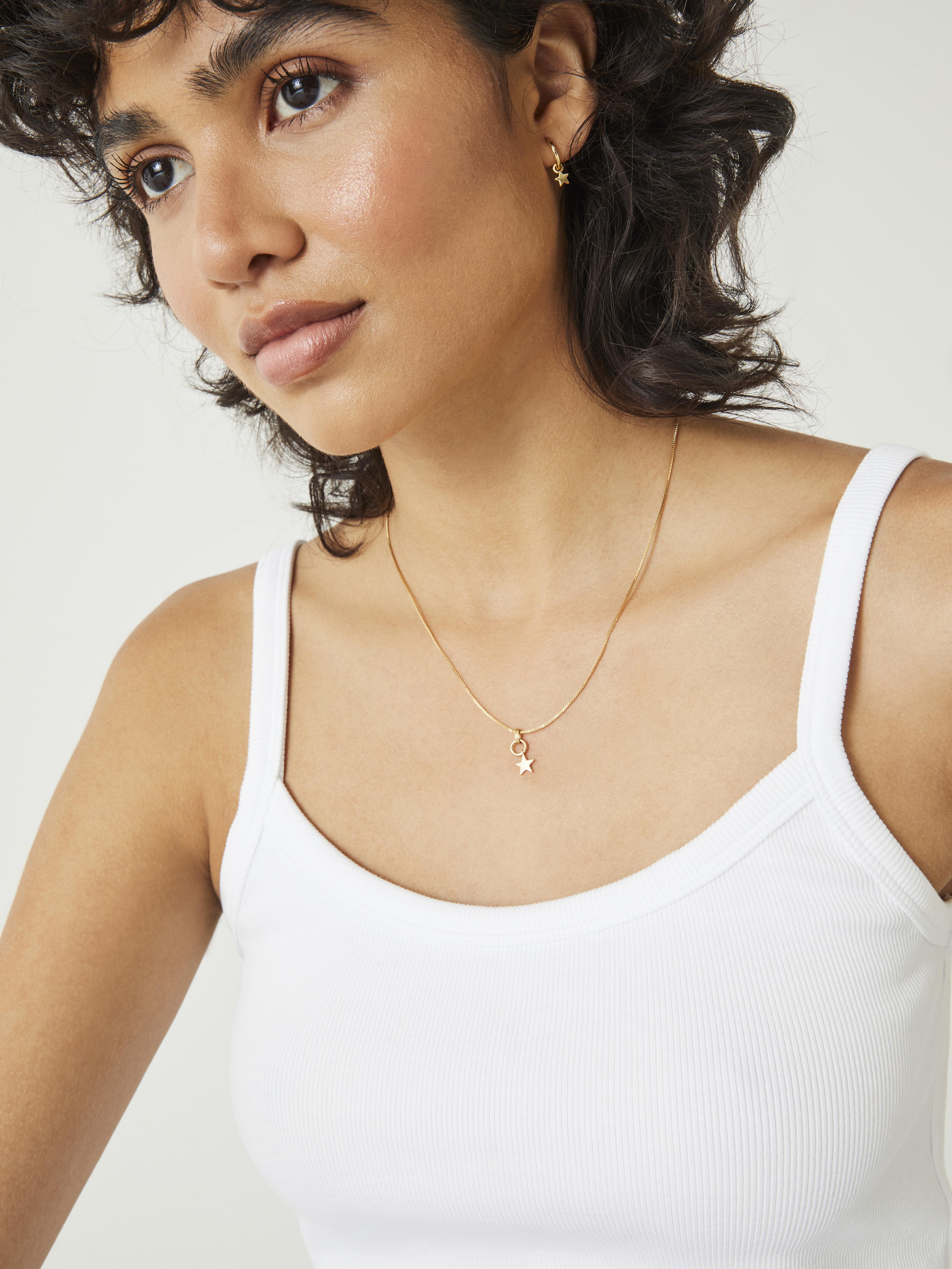 Star Pendant Necklace