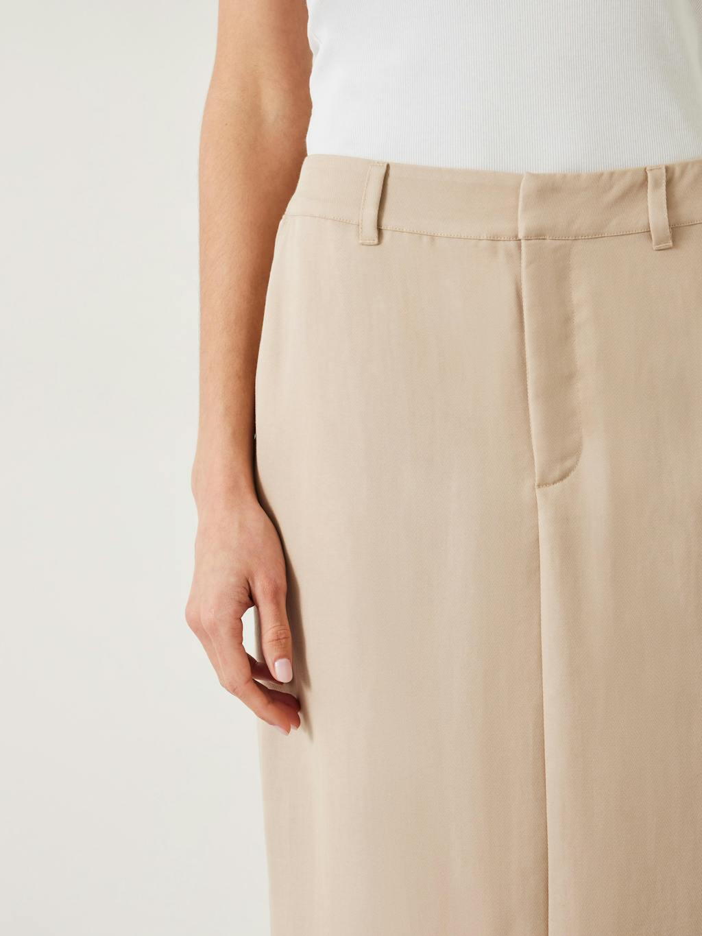 010015-0309-04 Heidi Midi Skirt