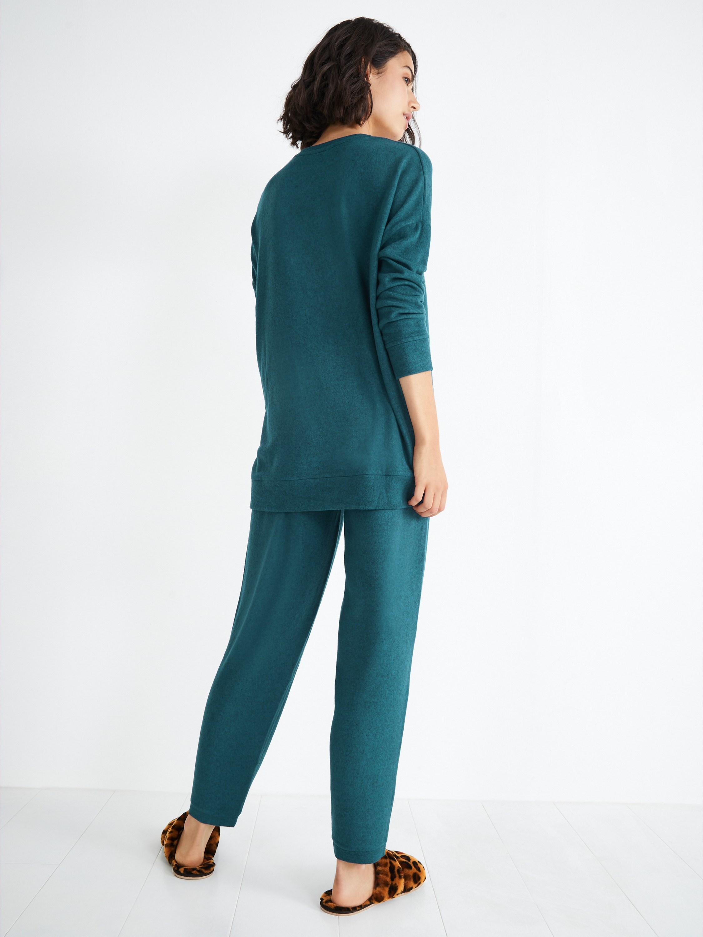 Elle Supersoft V-Neck Top