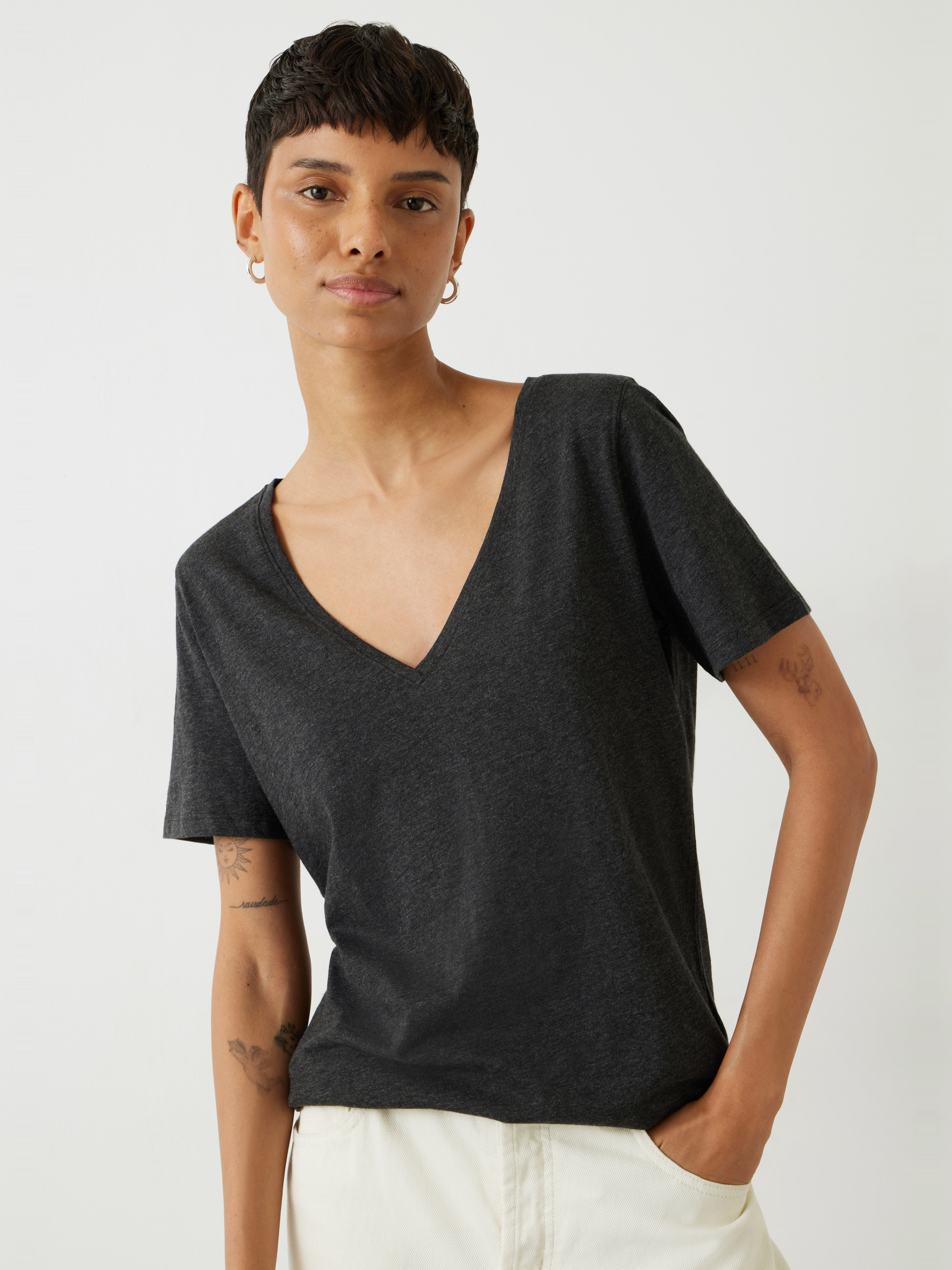 Kali Cotton Slub V-Neck T-Shirt
