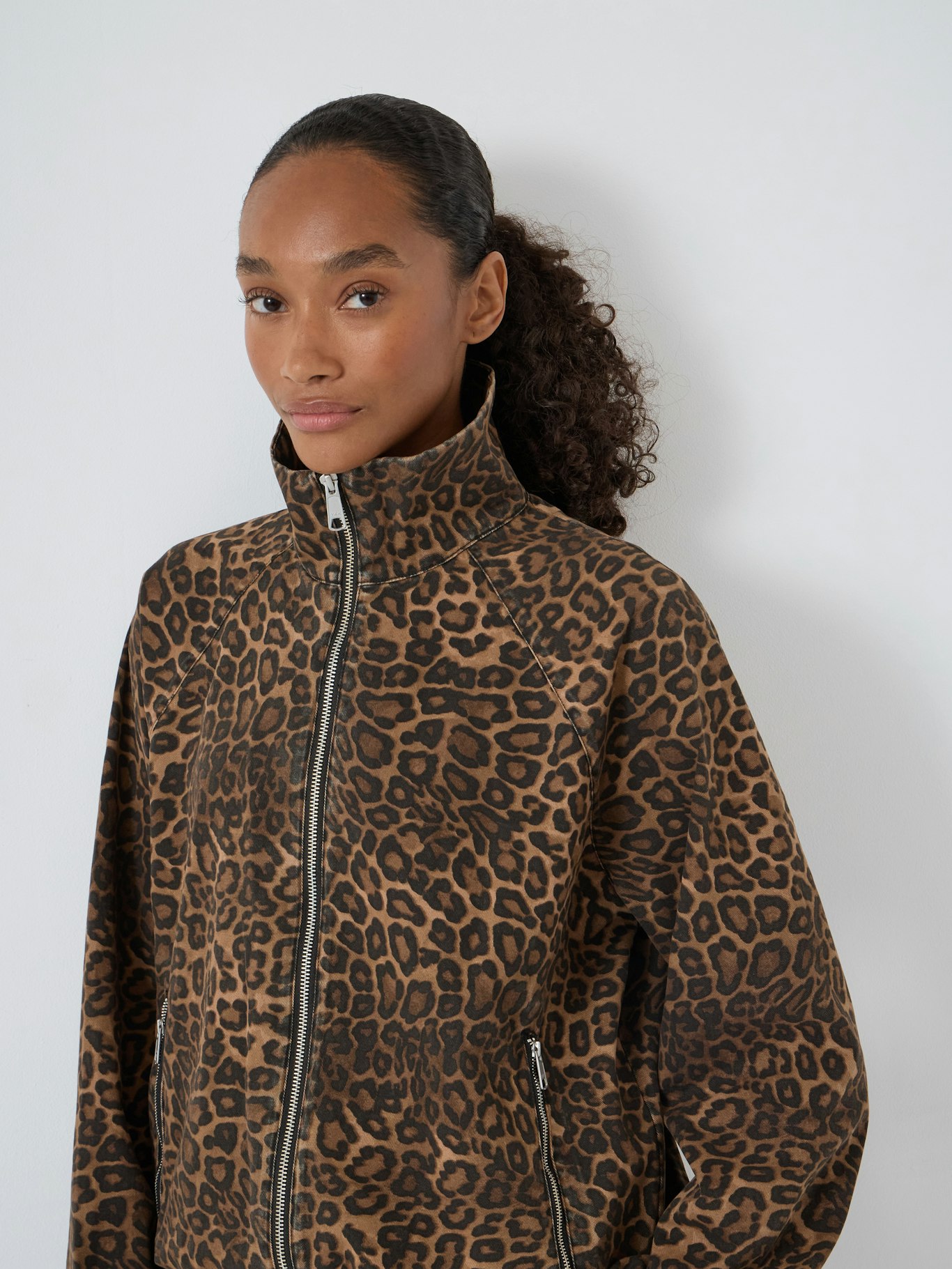 015470-4728-04 Lumi Funnel Neck Zip Leopard Print Bomber Jacket