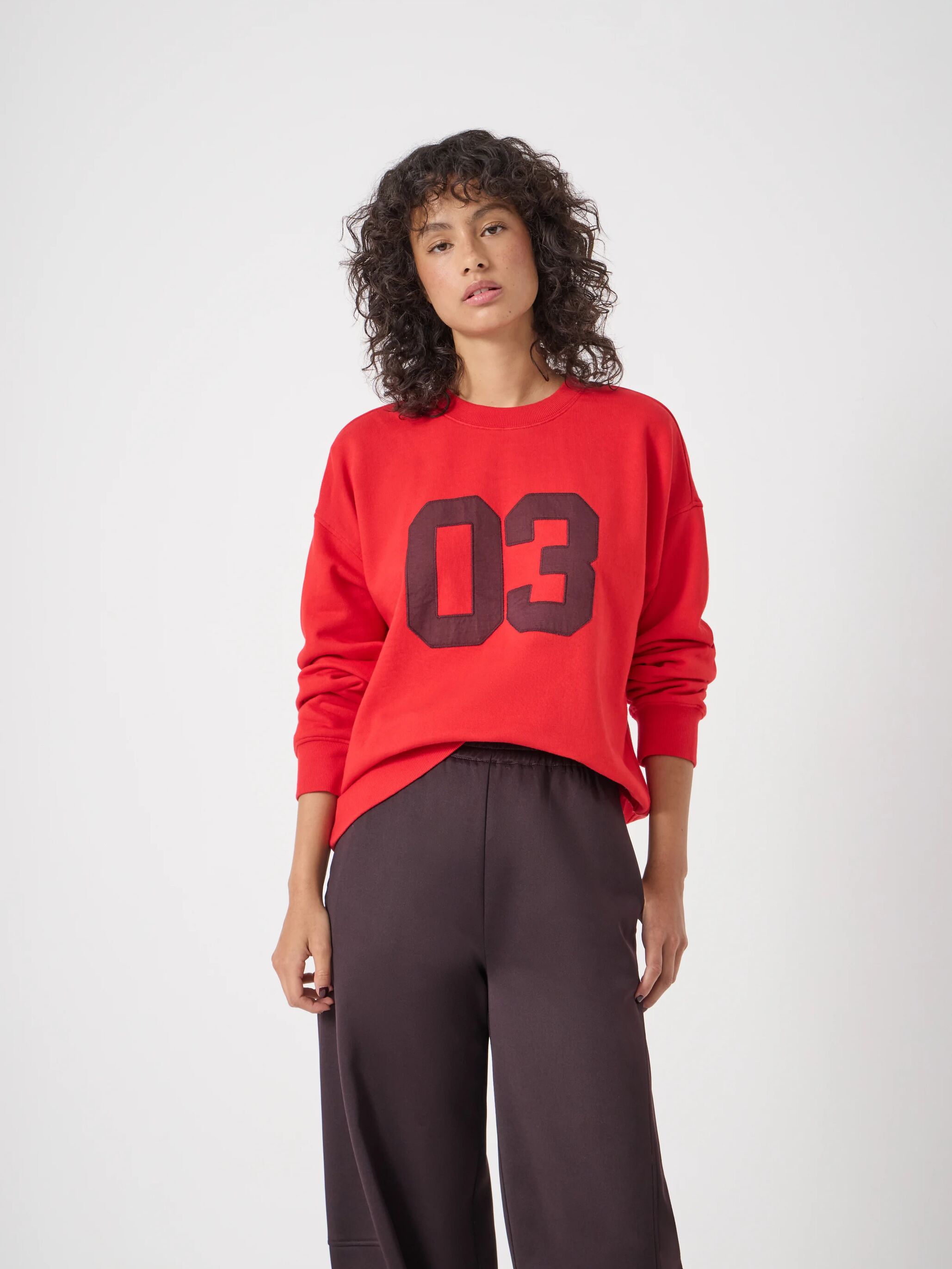 Collegiate 03 Graphic Sweatshirt