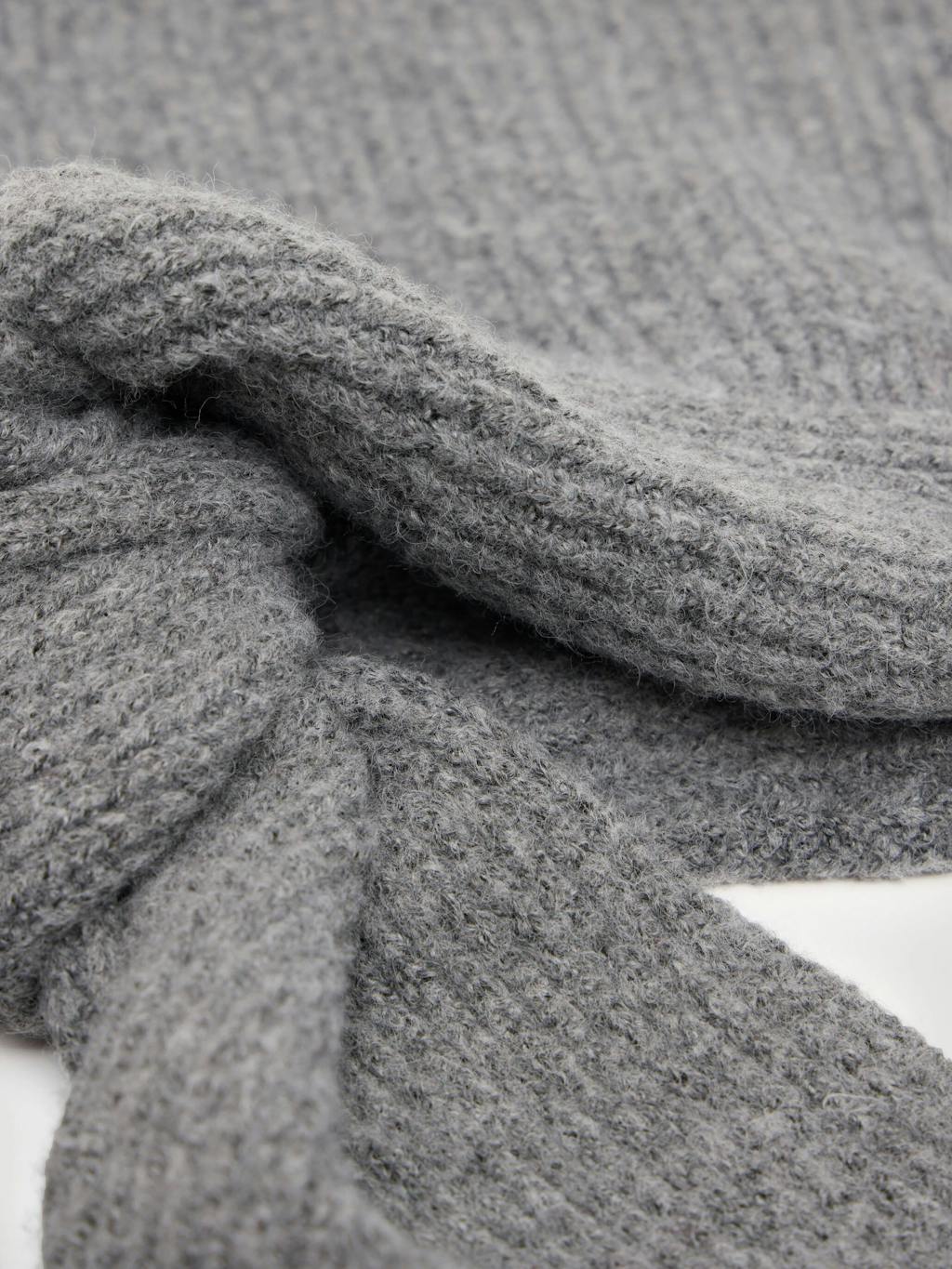 014150-2804-07 Knitted Hooded Scarf