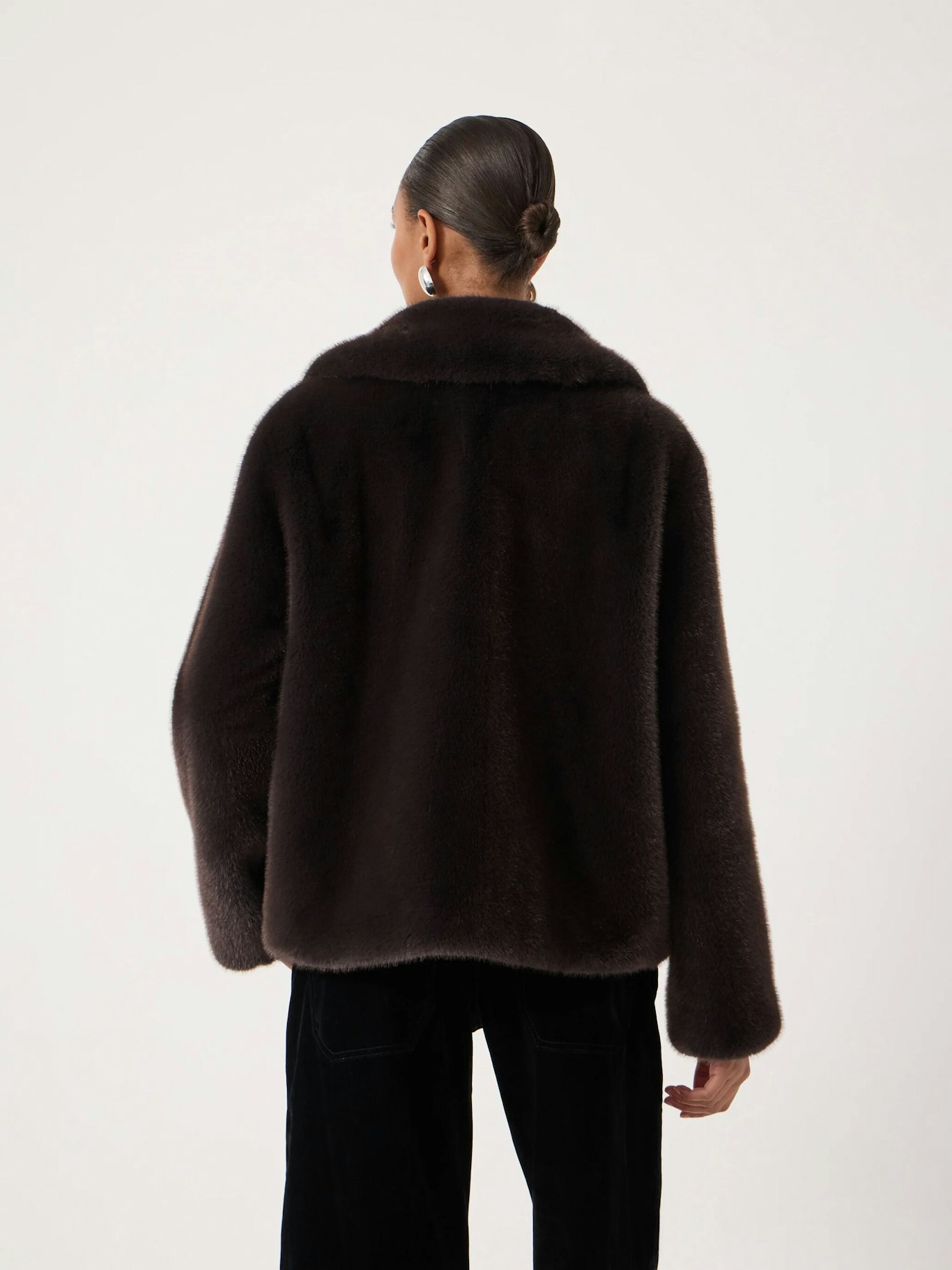 013909-4840-03 Freya Lined Faux Fur Coat