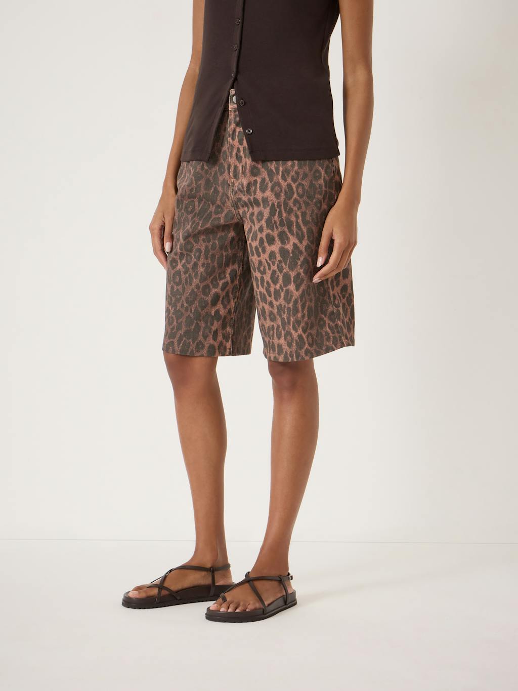 014856-4716-02 Leopard Print Denim Bermuda Shorts