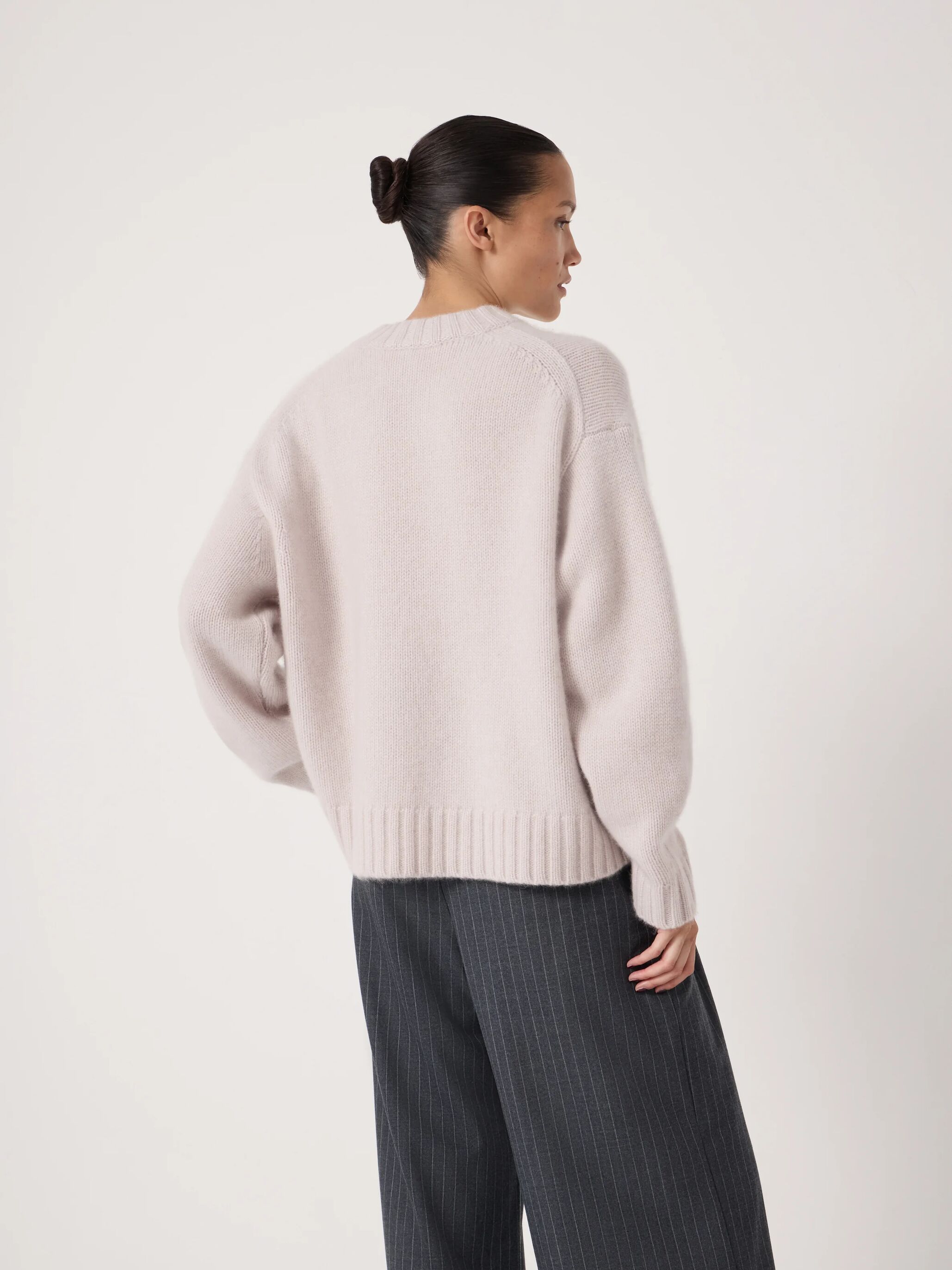 Cora Relaxed Chunky Cashmere Crew Jumper