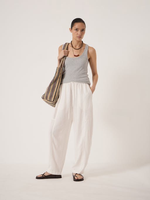 Tovi Linen Blend Barrel Leg Trousers
