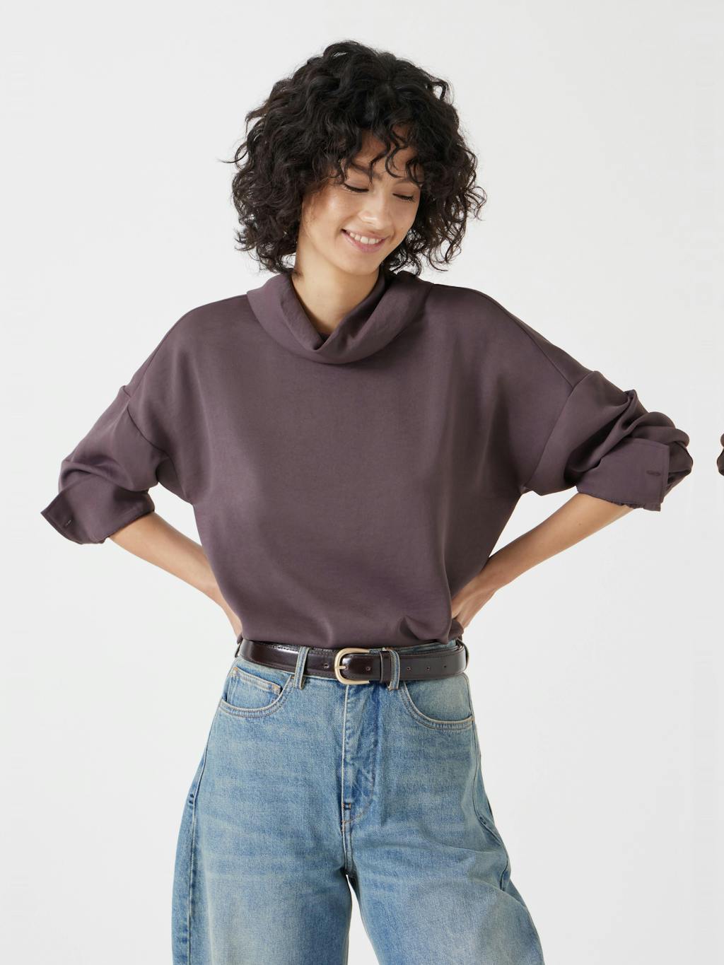 013255-1308-01 Long Sleeve Cowl Neck Top