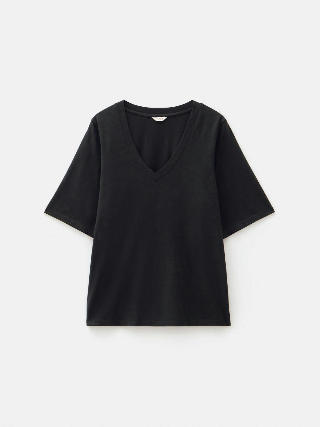 013171-0462-07 Reece V Neck Drapey T-Shirt