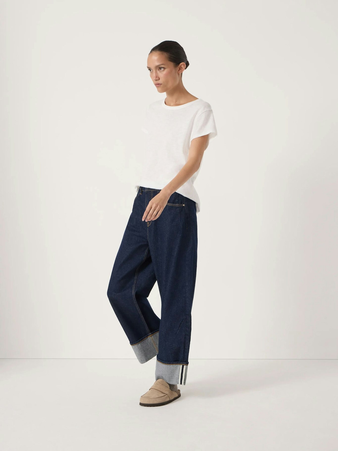 014048-4519-03 Faith Turn Up Barrel Leg Jeans