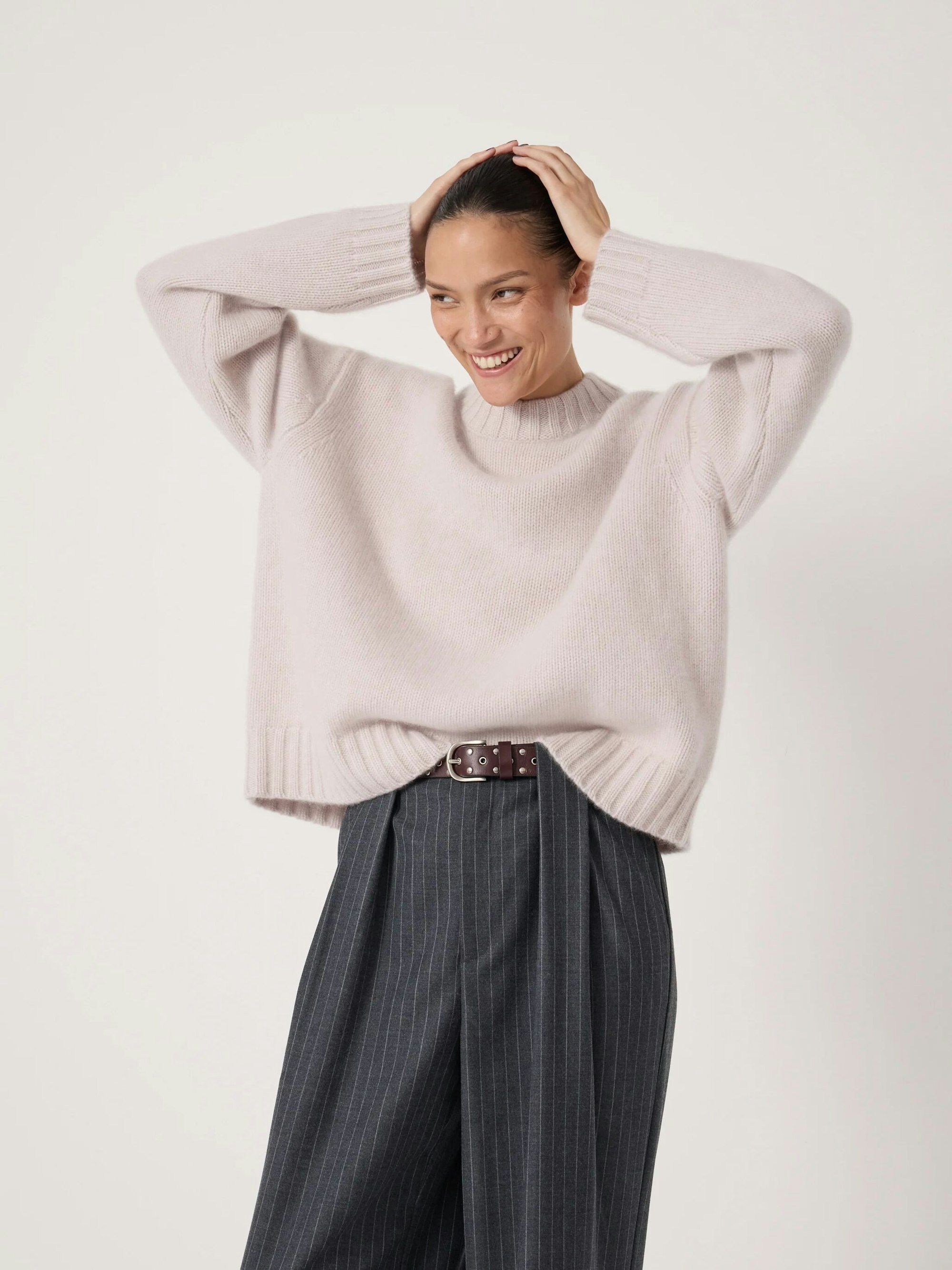 Cora Relaxed Chunky Cashmere Crew Jumper