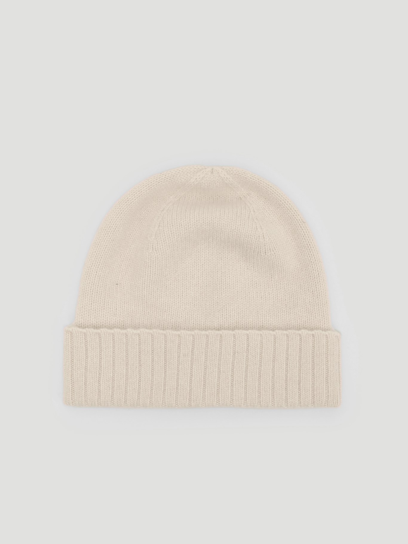 014370-0339-04 Cashmere Beanie