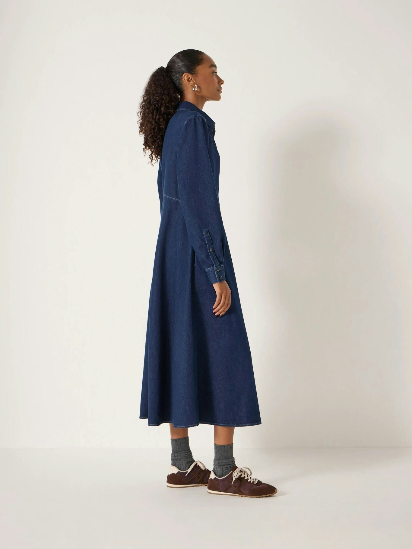 Denim Maxi Dress Hush Denim Dress Long Sleeve Denim Shirt Dress Rinse Wash Hush Denim Maxi Dress Hush Denim Dress Long Sleeve Denim Shirt Dress Rinse Wash Hush
