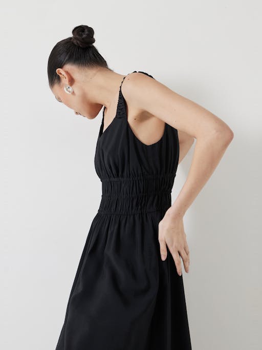 Air Flow Gathered Straps Midi Dress