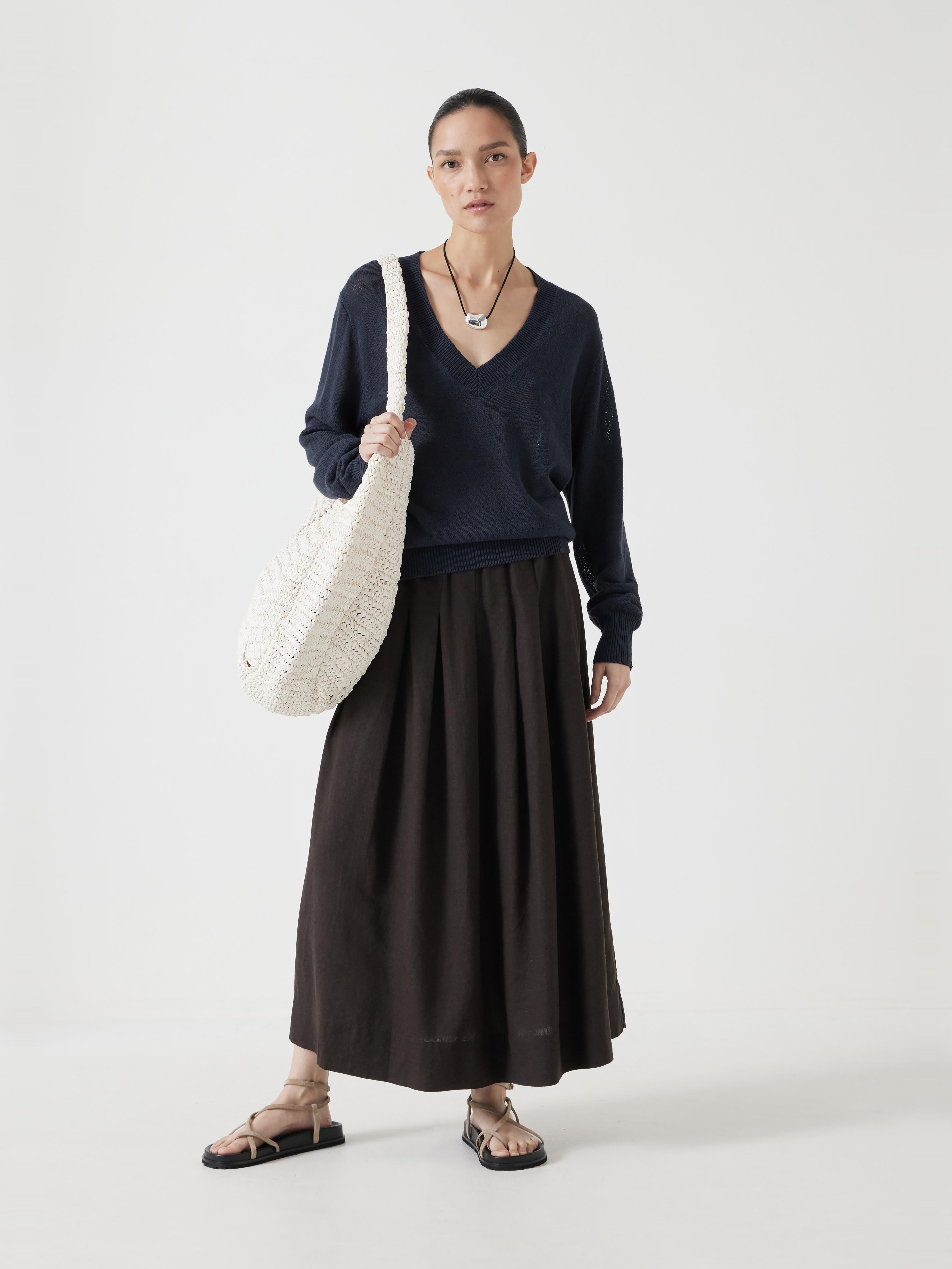 Linen Blend V Neck Jumper