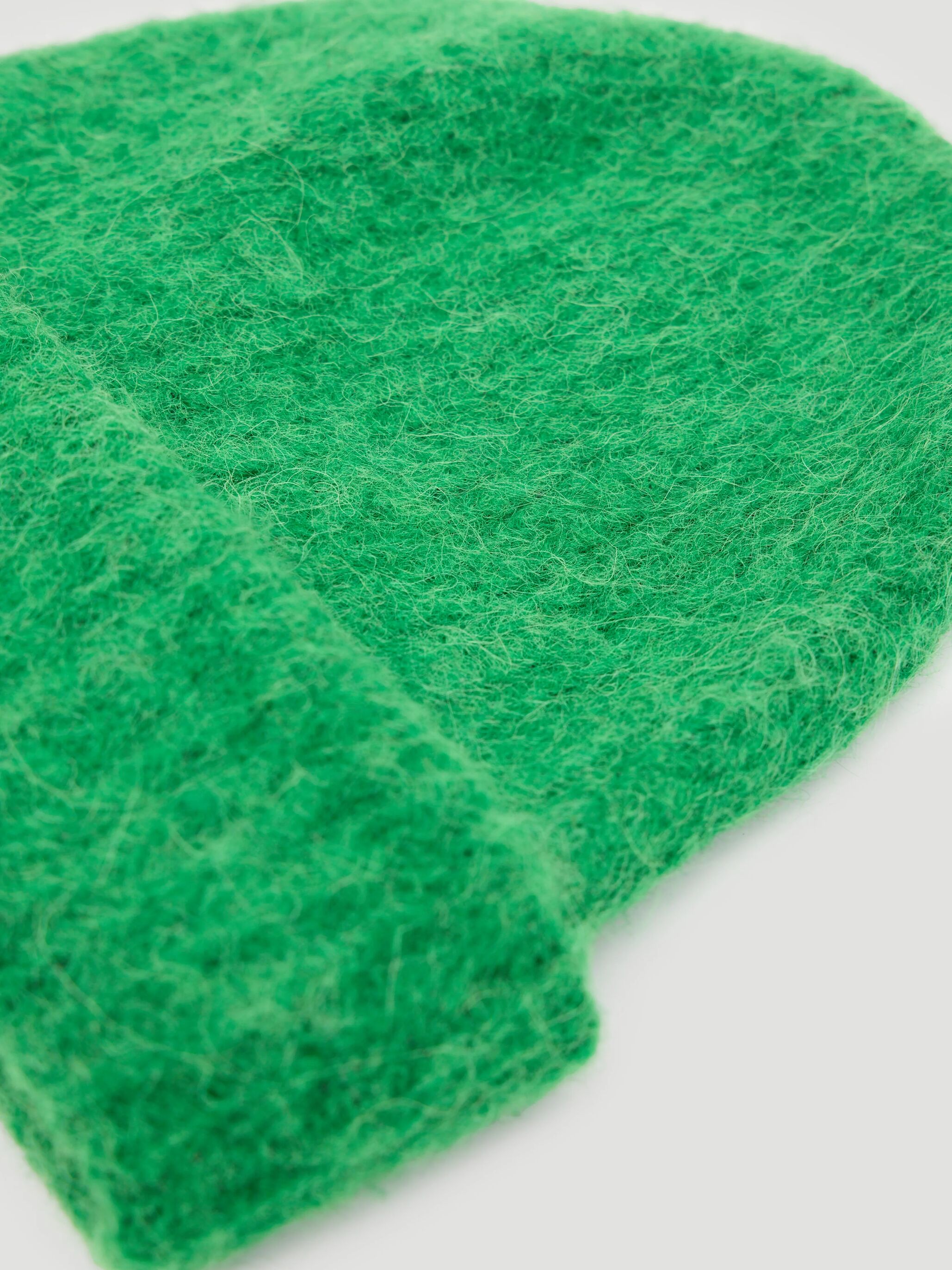 Alpaca-Blend Ribbed Beanie