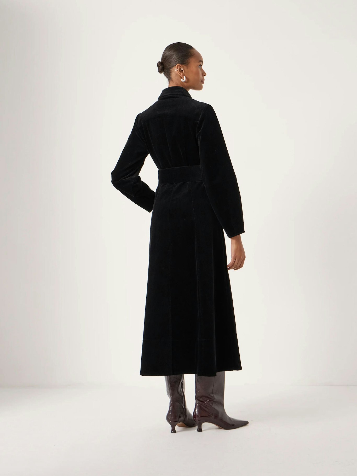 013789-0456-02 Cotton Cord Long Sleeve Midi Dress