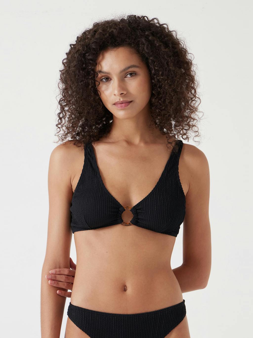 013259-0456-01 Crinkle Ring Bikini Top