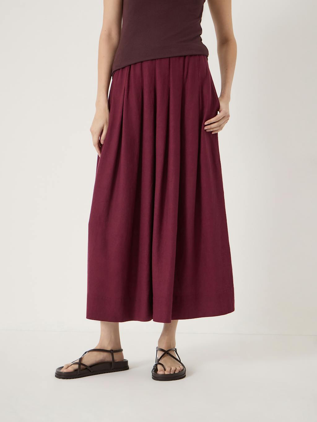 012960-3278-02 Ivy Pleated Linen Blend Midi Skirt
