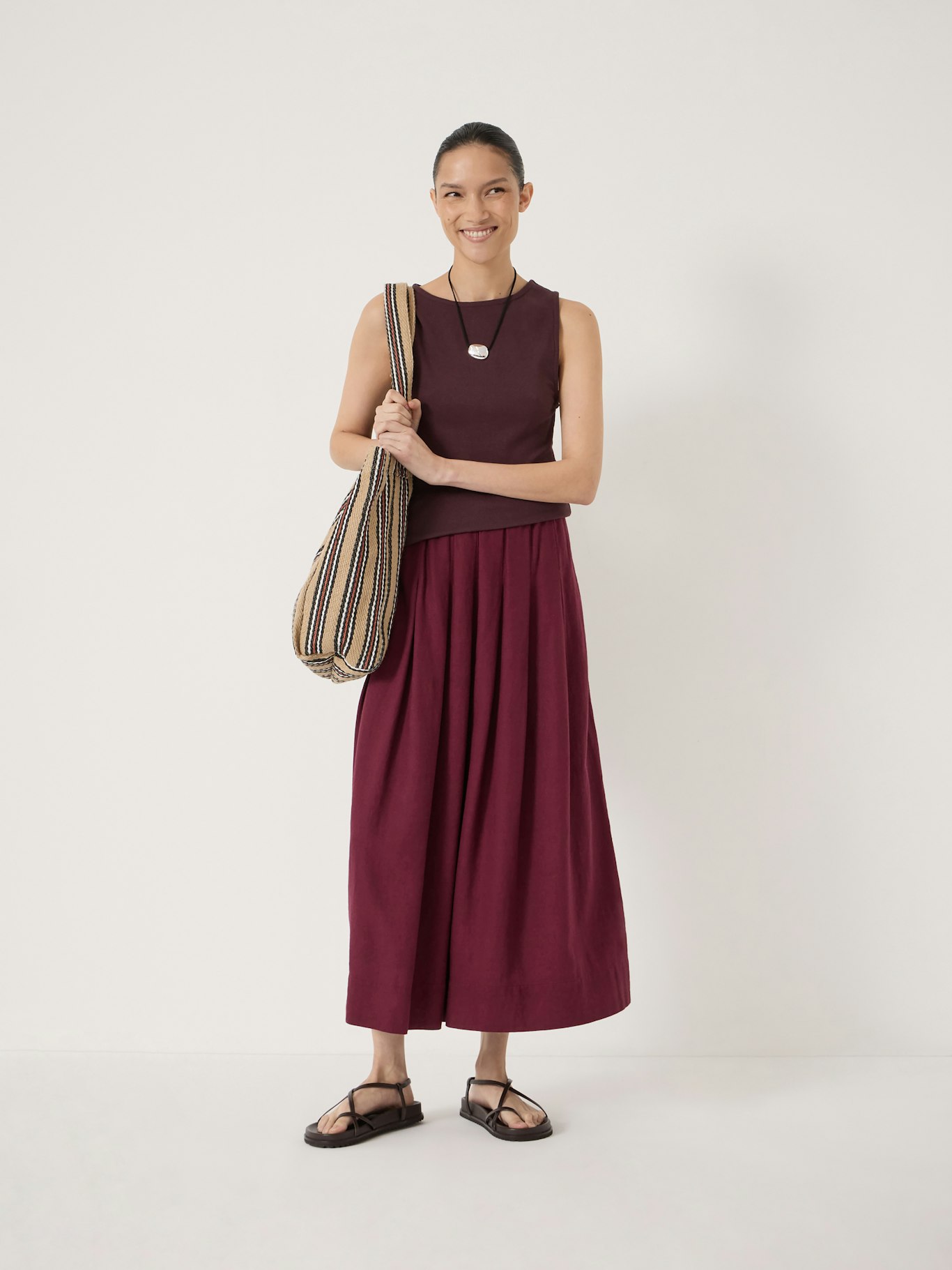 012960-3278-01 Ivy Pleated Linen Blend Midi Skirt