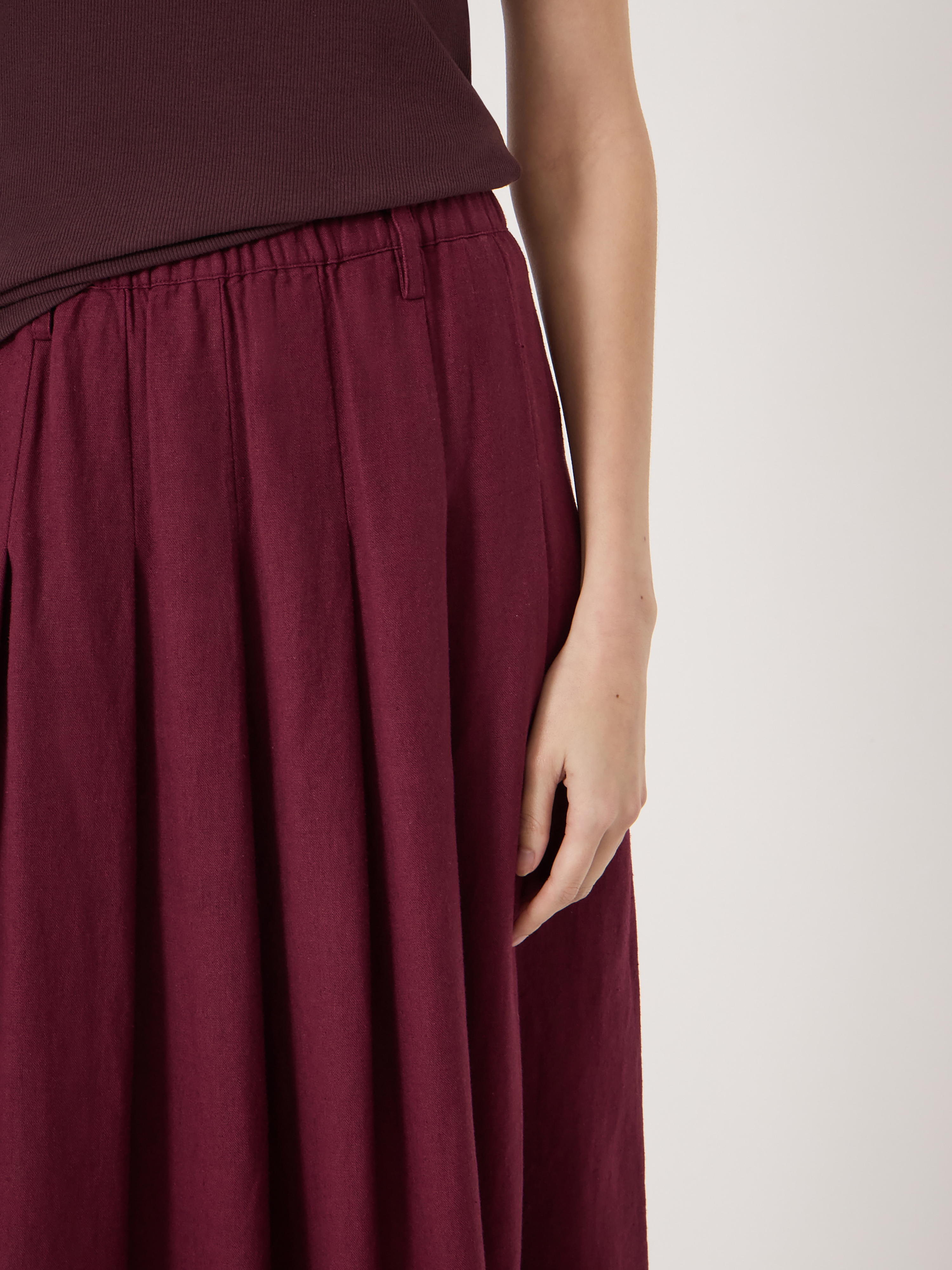 Ivy Pleated Linen Blend Midi Skirt