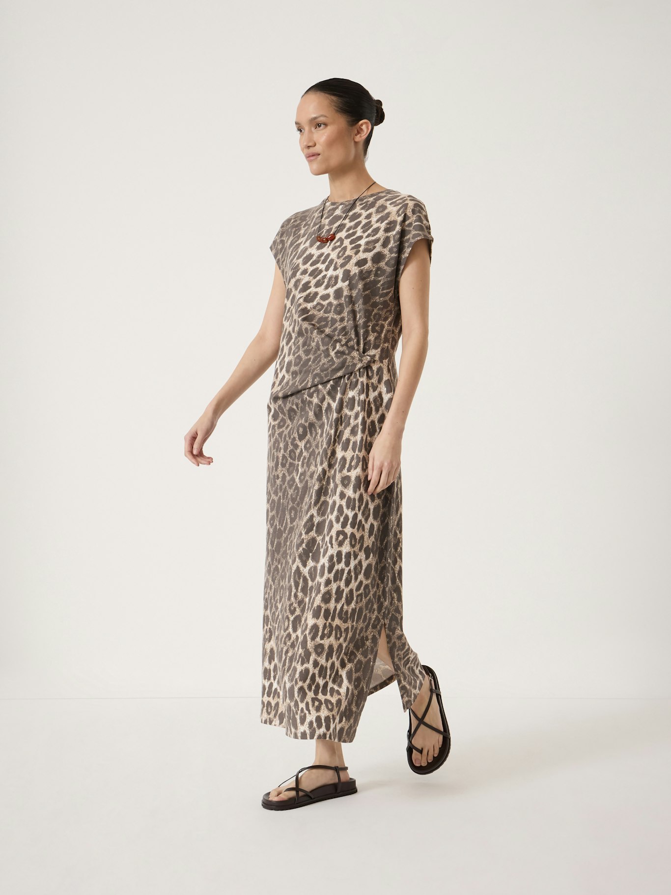 014591-4911-02 Athena Twist-Detail Jersey Midi Dress